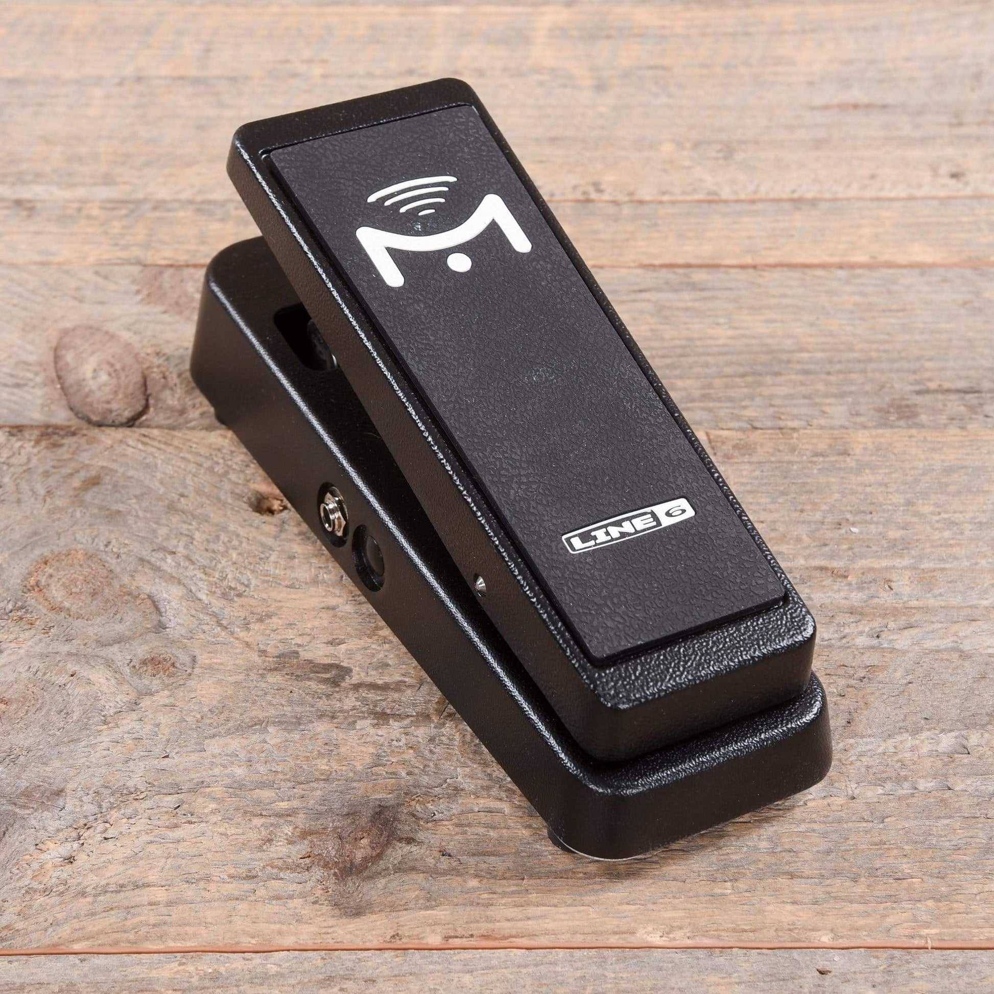 Mission Engineering Expression Pedal for Line 6 Black Effects and Pedals / Controllers, Volume and Expression