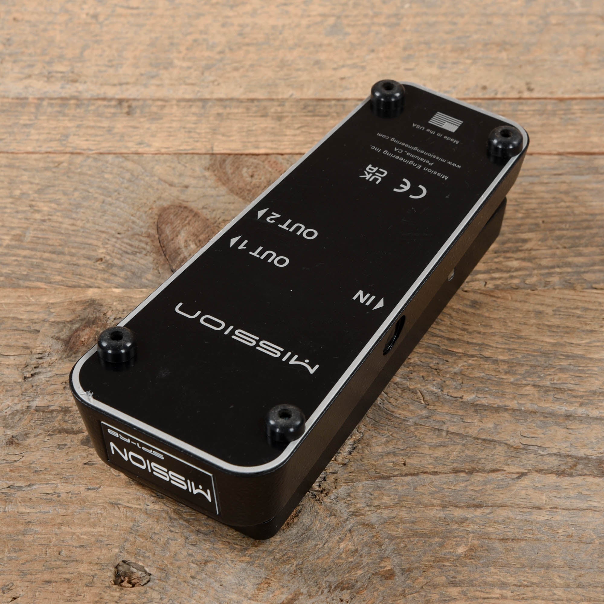 Mission Engineering SP1-RB Switching Expression Pedal for Roland/Boss Black Effects and Pedals / Controllers, Volume and Expression