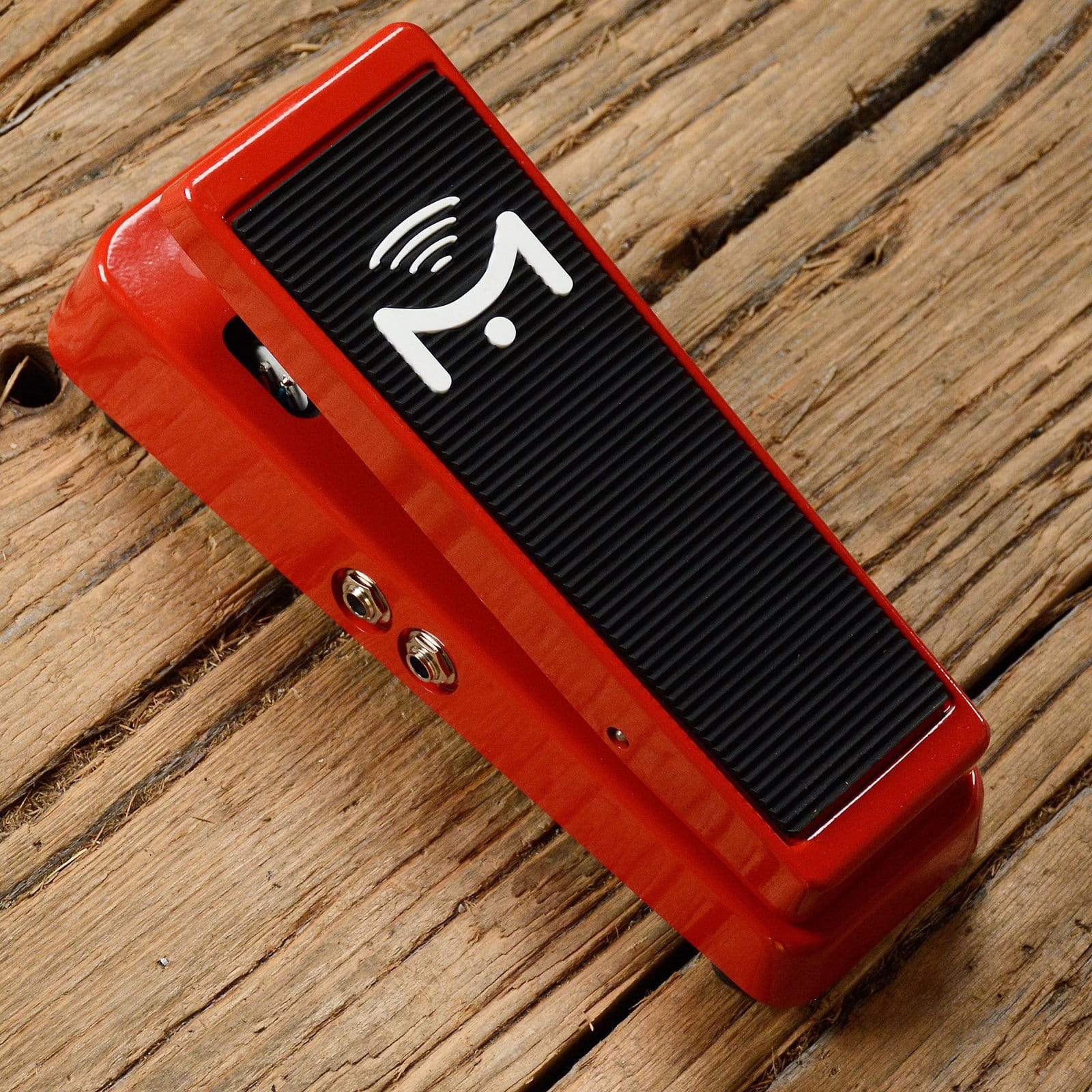 Mission Engineering VM-1 Volume Pedal w/Mute & Tuner Out Red Effects and Pedals / Controllers, Volume and Expression