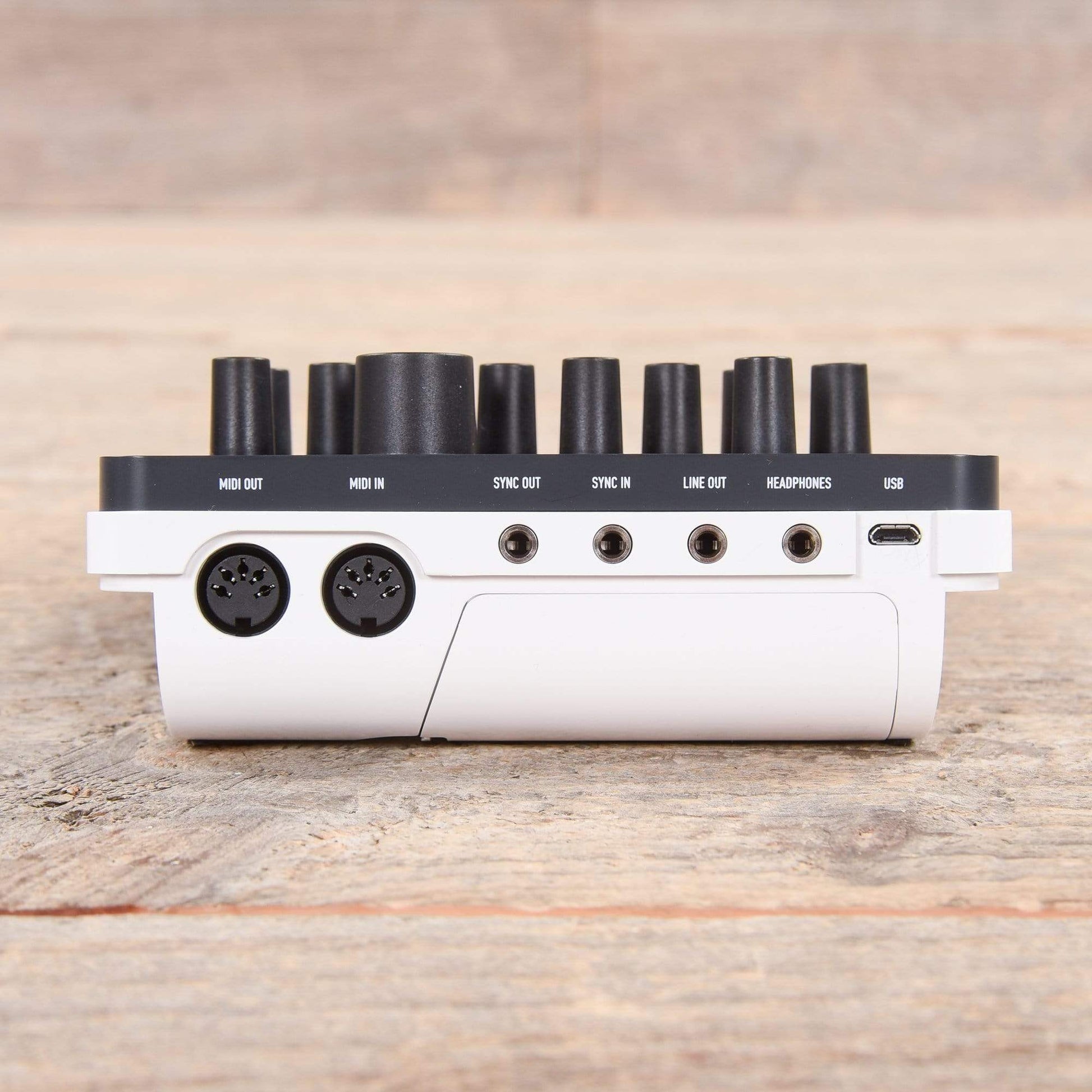 Modal Electronics Craft Synth 2.0 Portable Monophonic Synthesizer Keyboards and Synths / Synths / Digital Synths