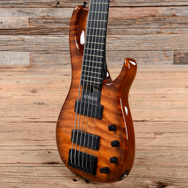 Modulus Q6 6-String Bass Quantum Sunburst 2011 – Chicago Music Exchange