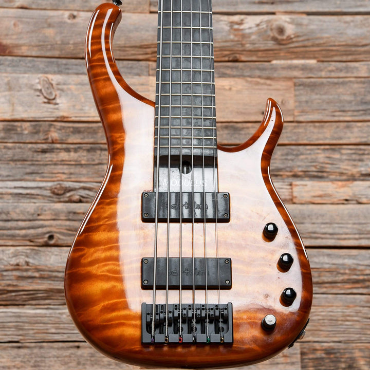 Modulus Q6 6-String Bass Quantum Sunburst 2011 – Chicago Music Exchange