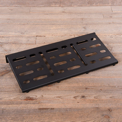 Mono Pedalboard Large Black w/ Pro 2.0 Accessory Case Effects and Pedals / Pedalboards and Power Supplies