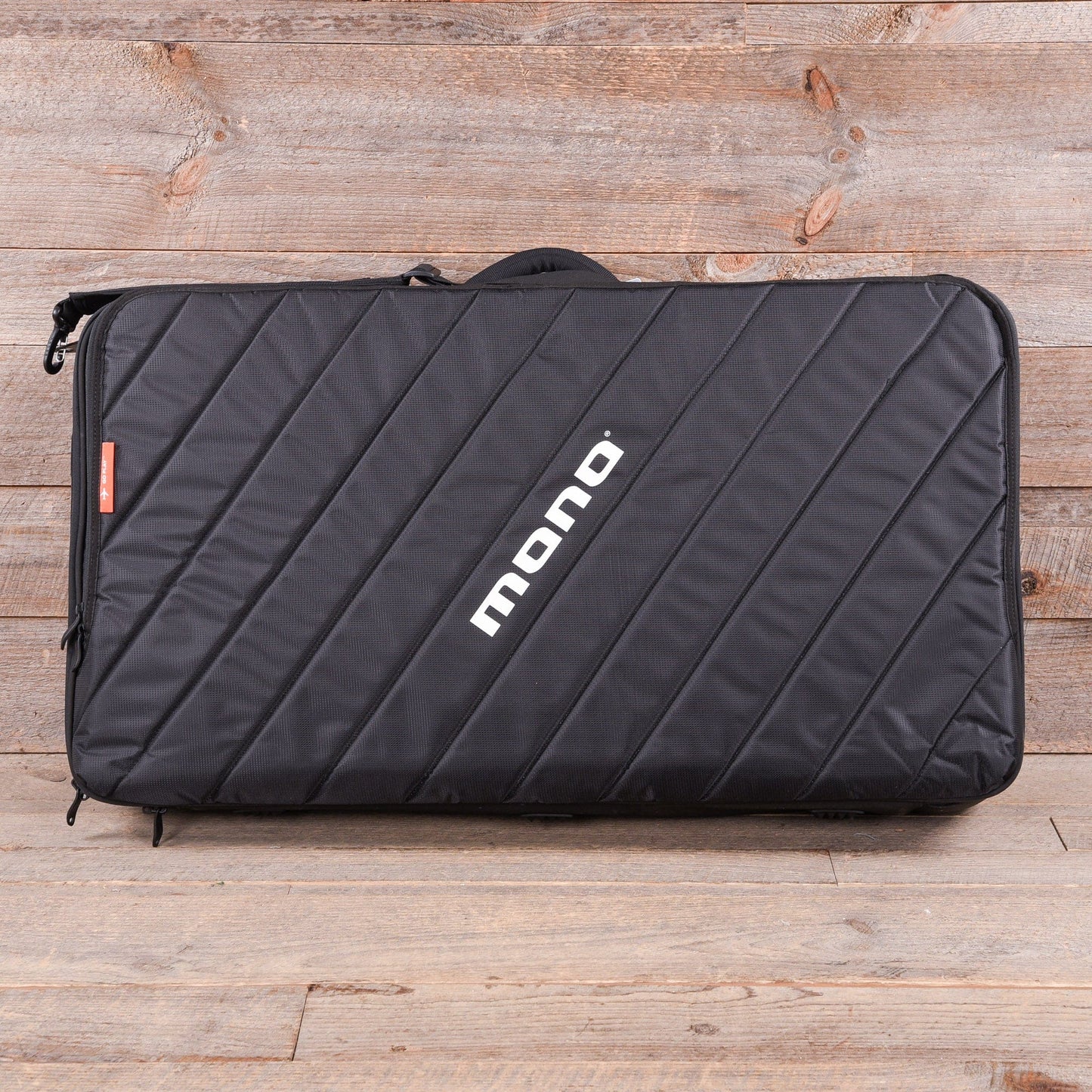 Mono Pedalboard Large Black w/ Pro 2.0 Accessory Case Effects and Pedals / Pedalboards and Power Supplies