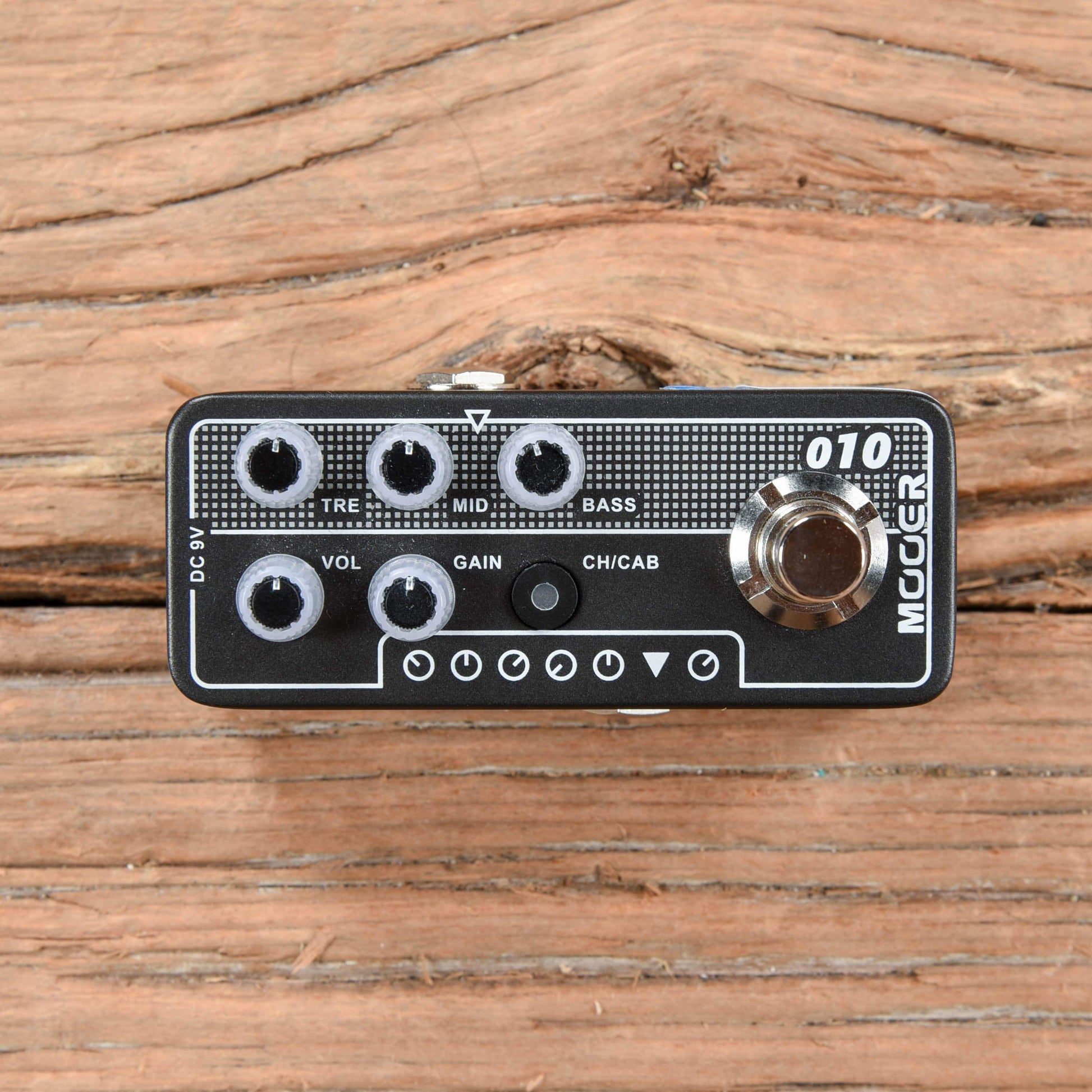 Mooer 010 Two Stone Micro Preamp Effects and Pedals / Overdrive and Boost