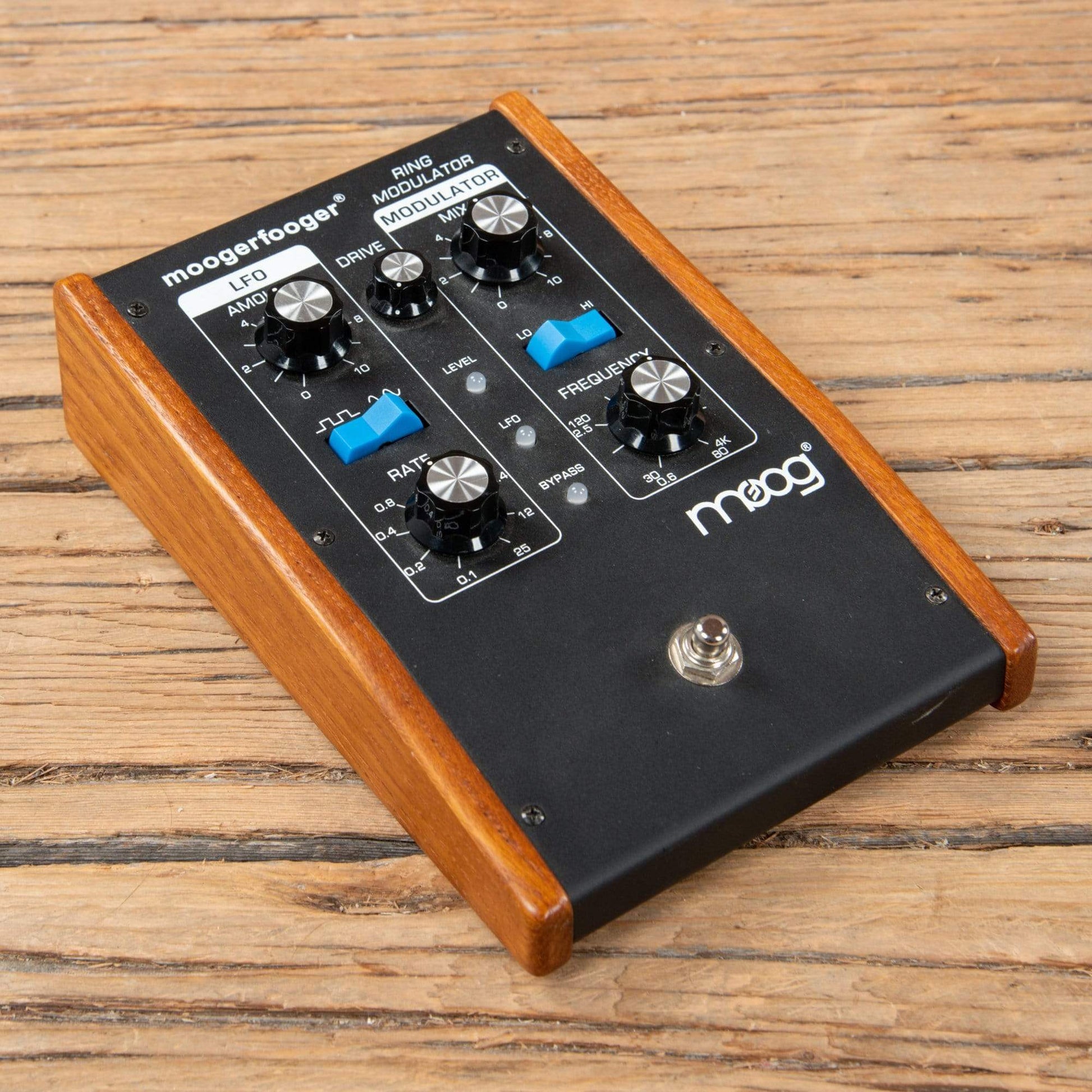 Moog Moogerfooger MF-102 Ring Modulator Effects and Pedals / Ring Modulators