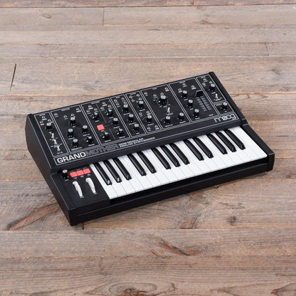 Moog Grandmother Dark Semi-Modular Analog Synthesizer Keyboards and Synths / Synths / Analog Synths