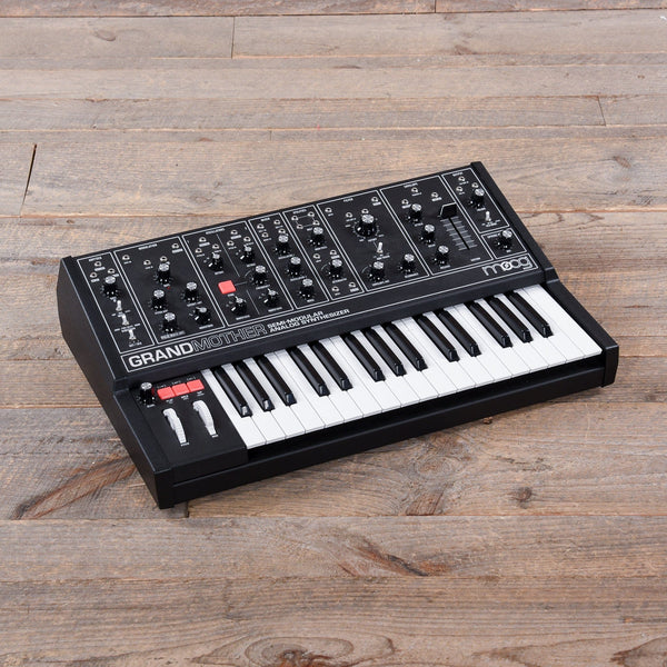 moog-keyboards-and-synths-