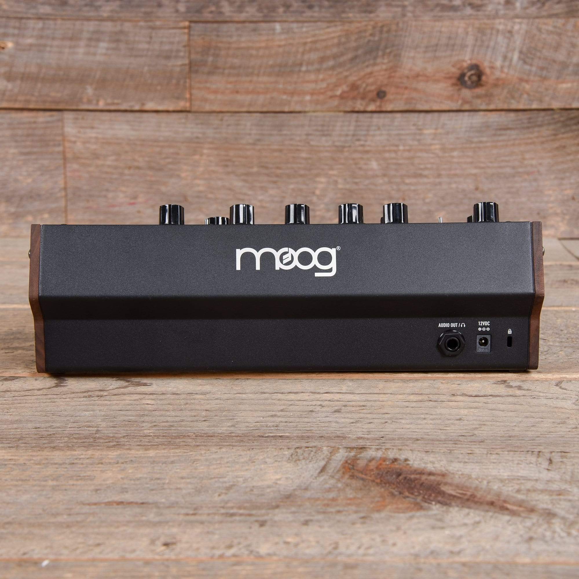 Moog Mother-32 Semi Modular Analog Synthesizer Keyboards and Synths / Synths / Analog Synths