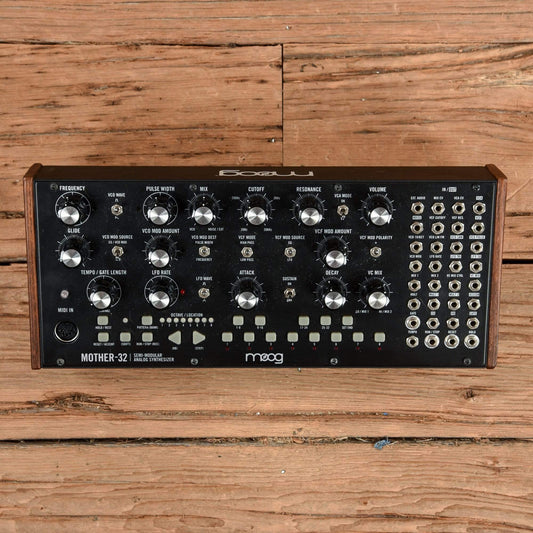 Moog Mother-32 Tabletop Semi-Modular Synthesizer Keyboards and Synths / Synths / Analog Synths