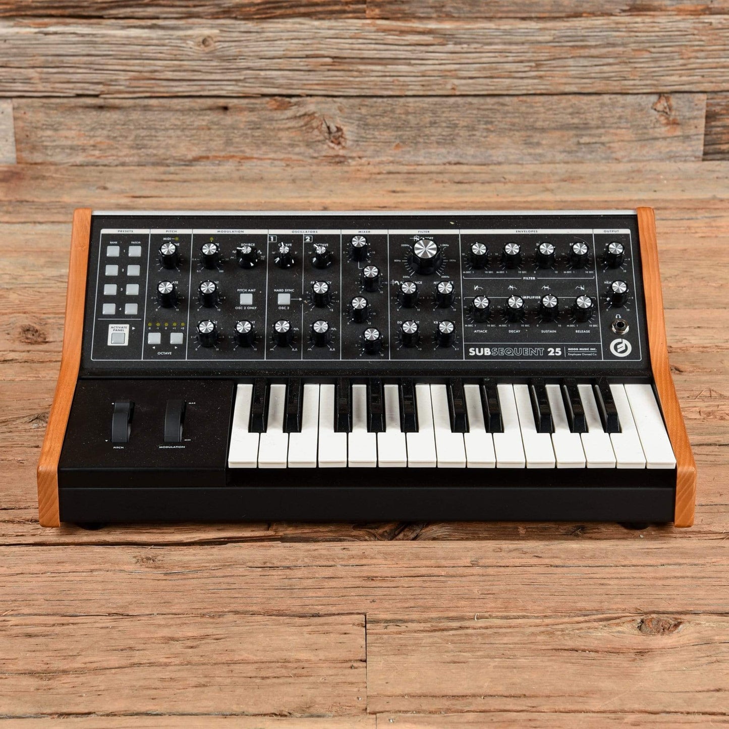 Moog Subsequent 25 Analog Synth Keyboards and Synths / Synths / Analog Synths