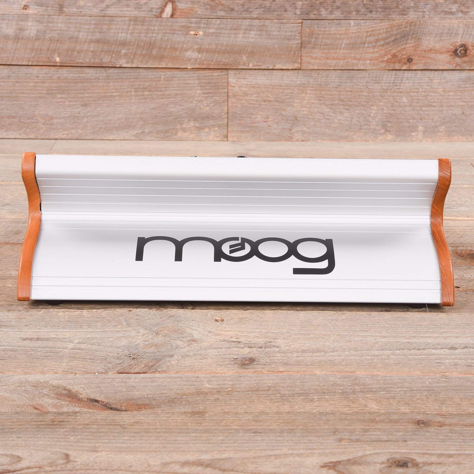 Moog Subsequent 25 Analog Synthesizer Keyboards and Synths / Synths / Analog Synths