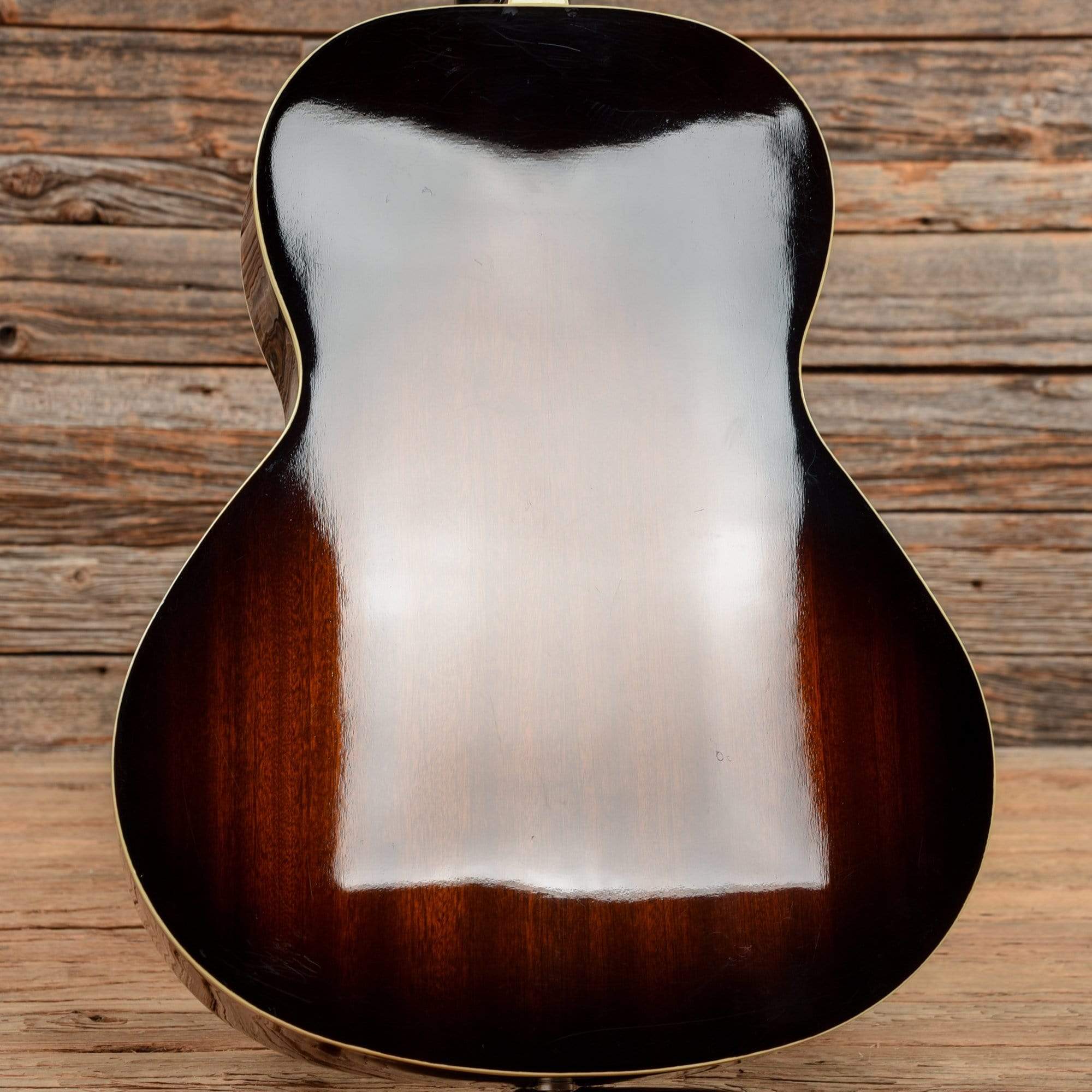 Morgan Monroe M-00-TBV Sunburst Acoustic Guitars / Concert