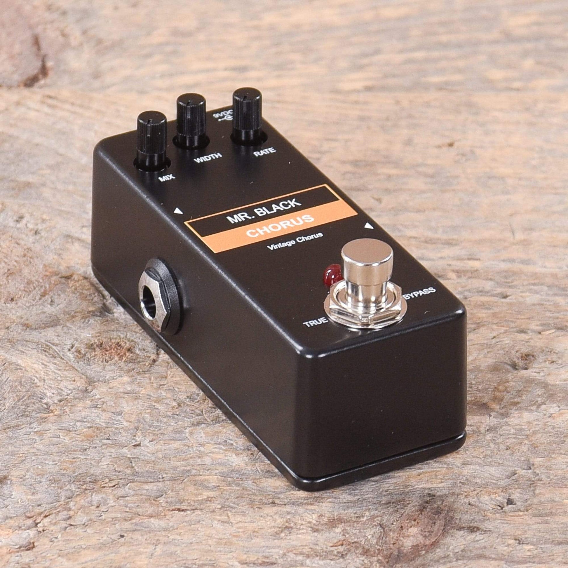 Mr. Black Mini Chorus Effects and Pedals / Chorus and Vibrato