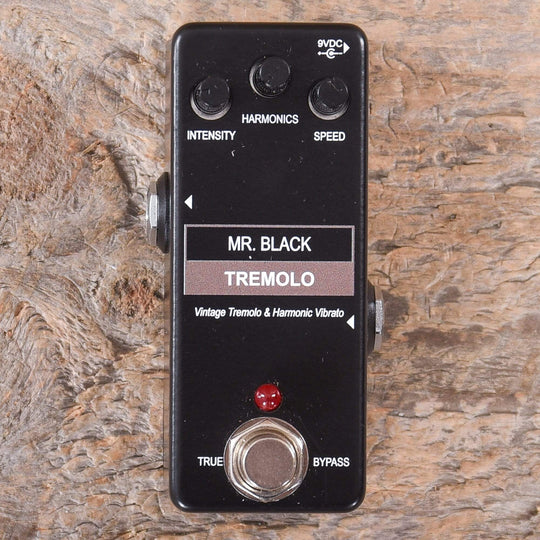Mr. Black Mini Tremolo Effects and Pedals / Tremolo and Vibrato