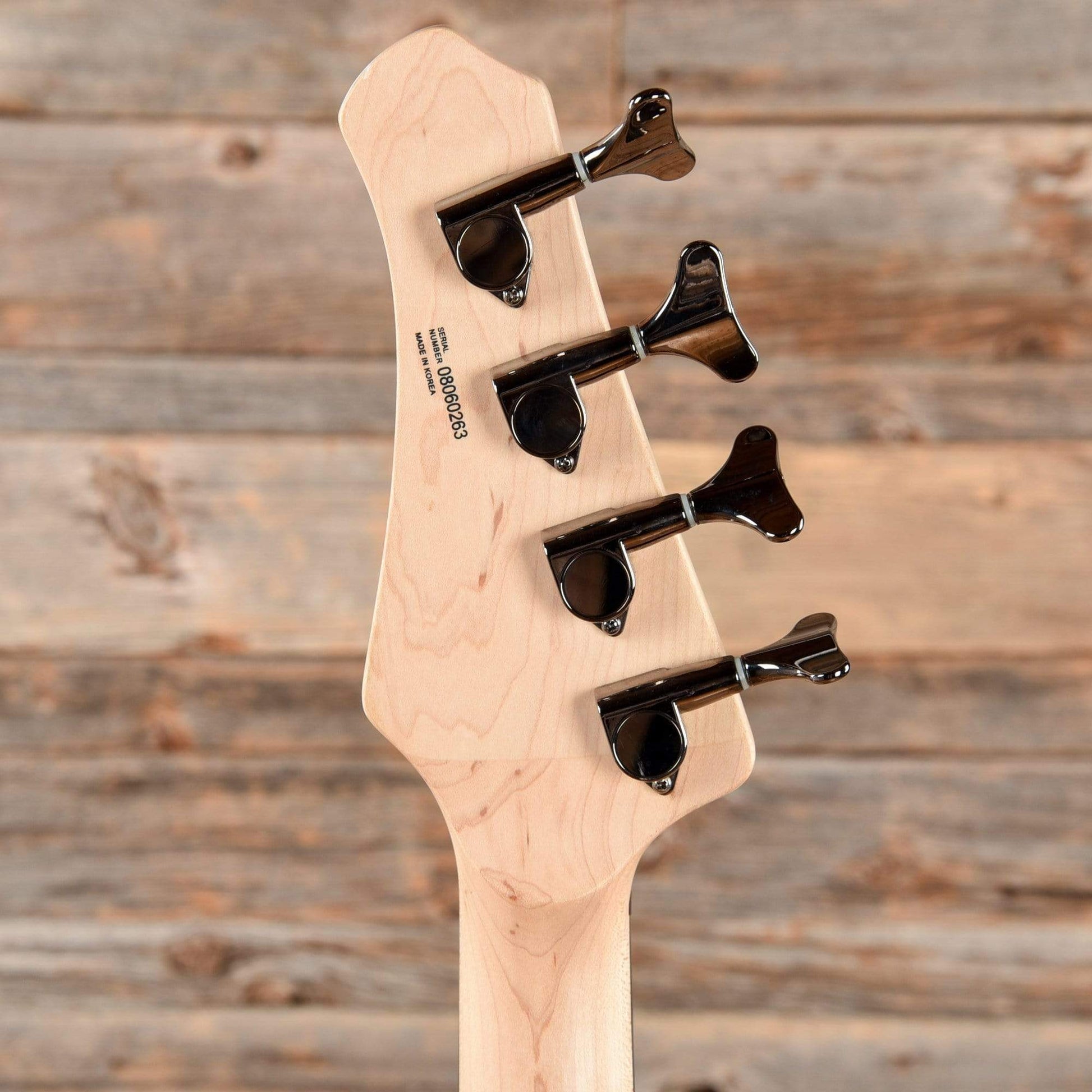 MTD Kingston 4 String Fretless Trans Red 2008 Bass Guitars / 4-String