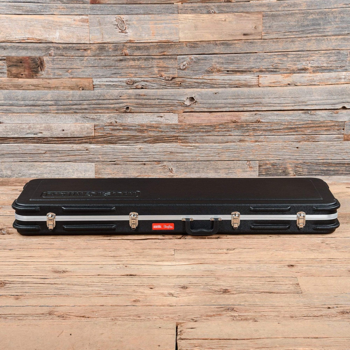 Music Man BFR 2018 StingRay Special 4 HH Dargie Delight 3 Ebony Fingerboard w/Painted Headstock Bass Guitars / 4-String