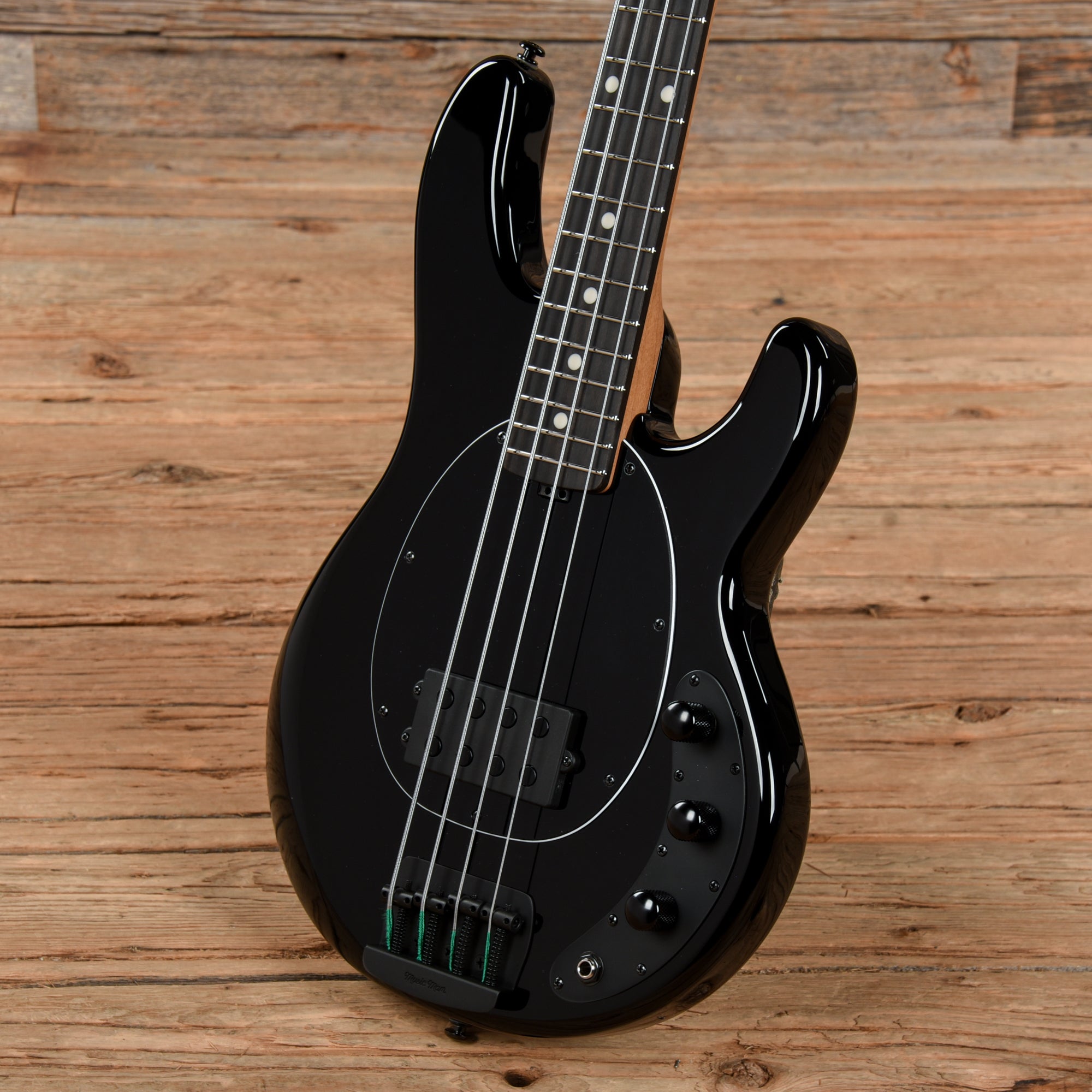 Music Man Short Scale StingRay Black 2023 – Chicago Music Exchange
