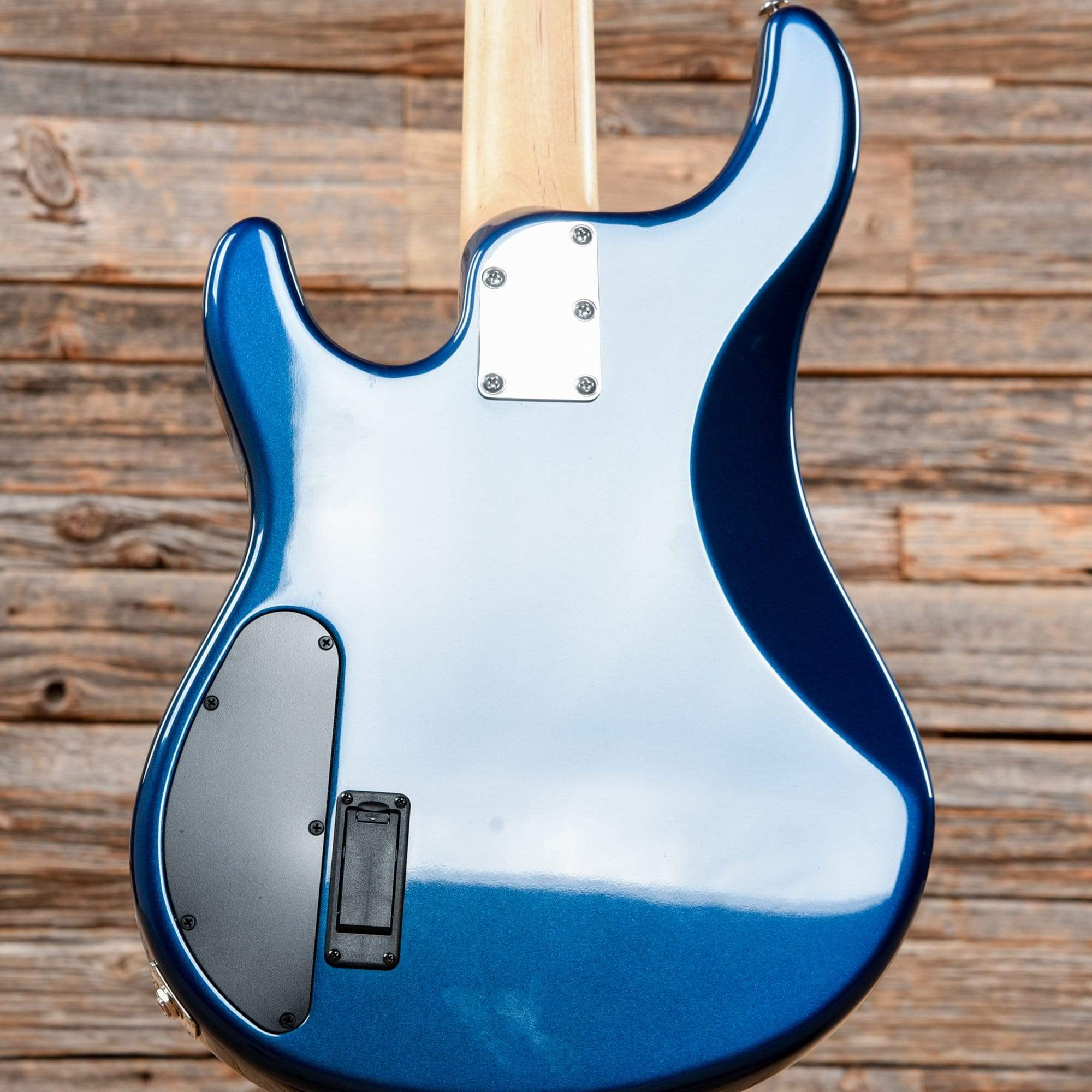 Music Man Sterling 4 H Blue Pearl 2005 Bass Guitars / 4-String