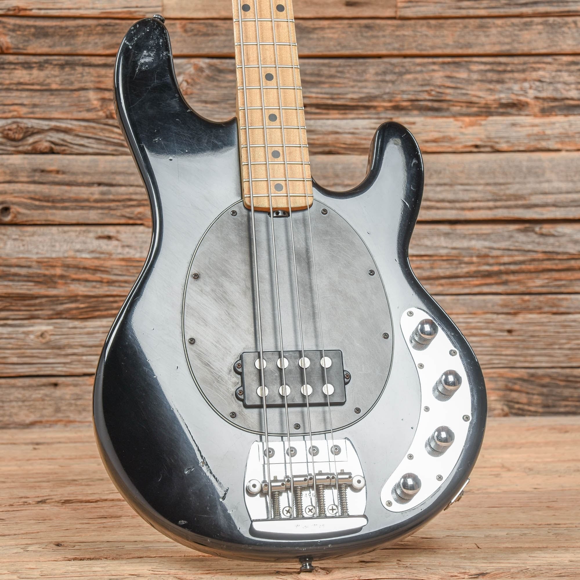 Music Man StingRay 4H Black 1995 Bass Guitars / 4-String