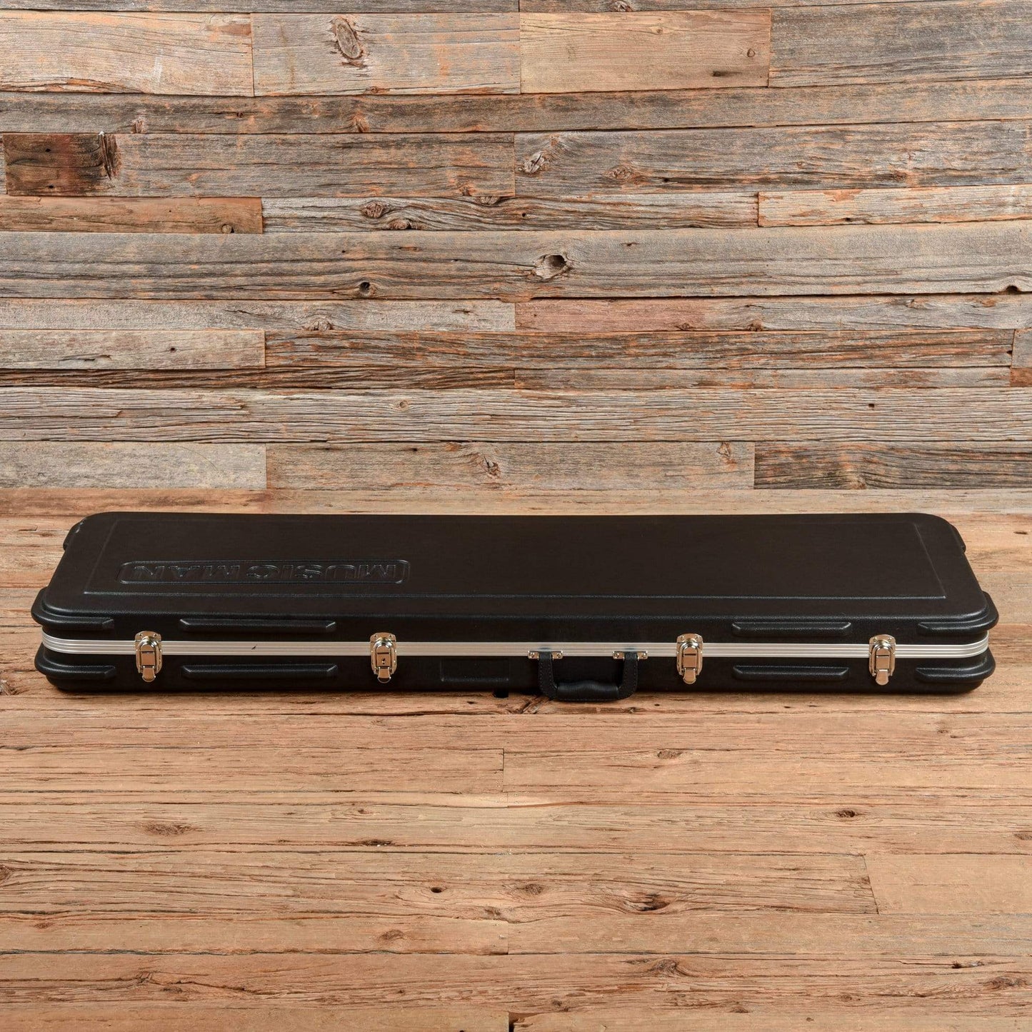 Music Man Stingray Classic Shell Pink 2010 Bass Guitars / 4-String