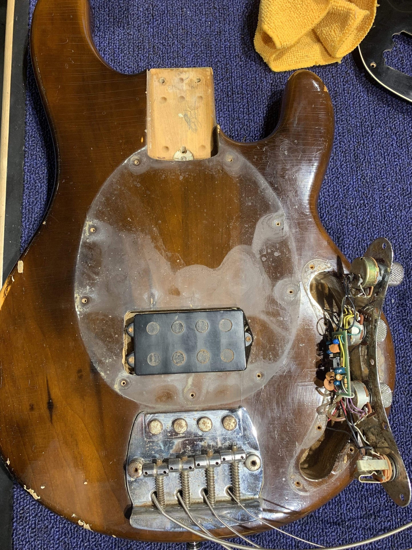 Music Man StingRay Natural 1978 Bass Guitars / 4-String