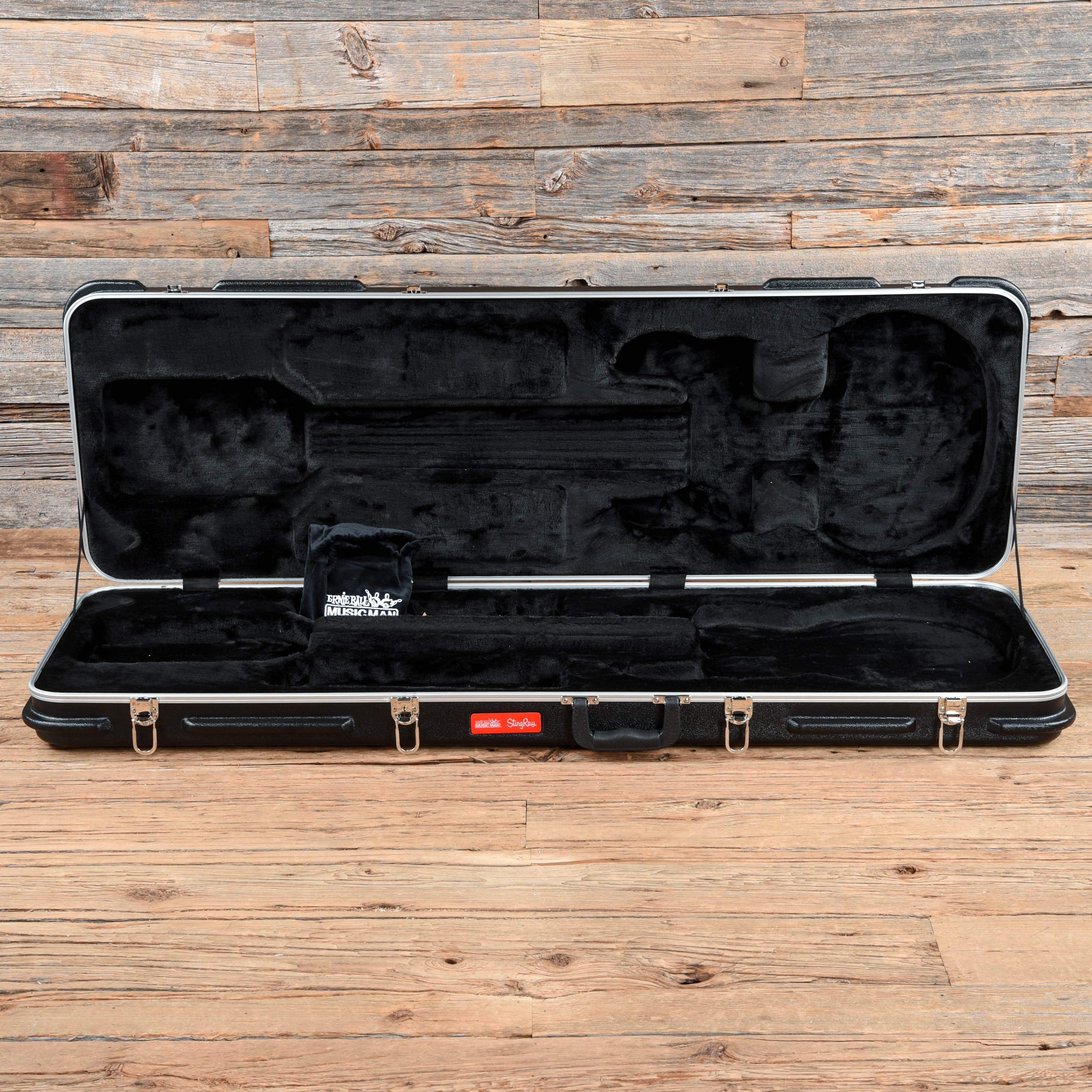 Music Man StingRay Special HH Jet Black 2019 Bass Guitars / 4-String