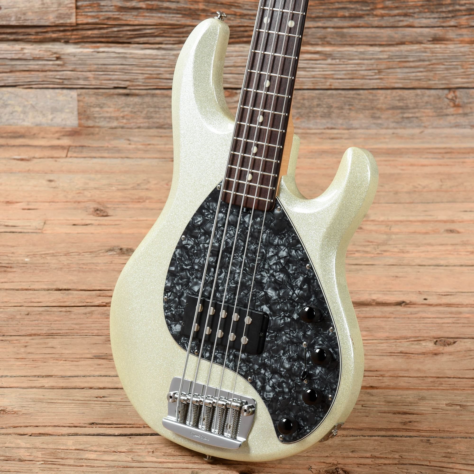 Music Man StingRay 5H Sparkle White 2001 Bass Guitars / 5-String or More