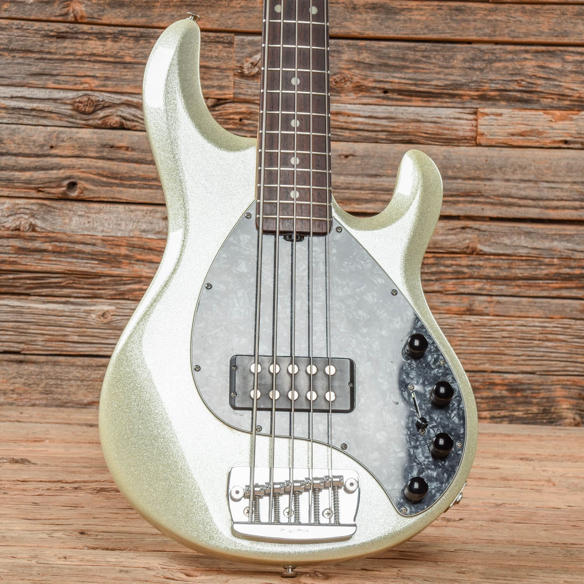 Music Man StingRay 5H Sparkle White 2001 Bass Guitars / 5-String or More