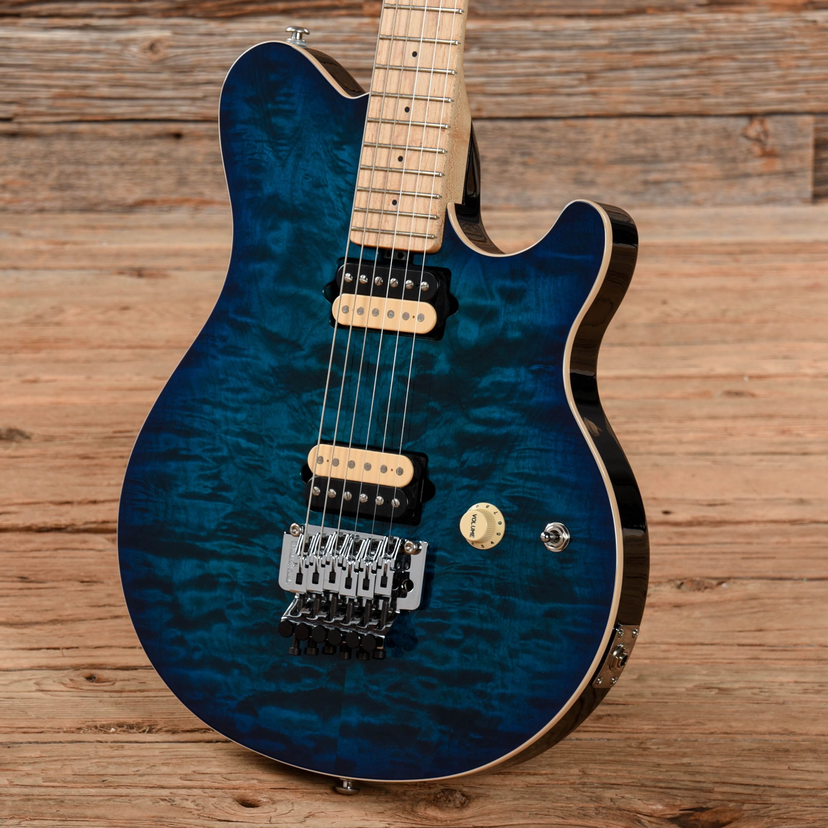 Music Man Axis Balboa Blue Quilt 2018 Electric Guitars / Solid Body