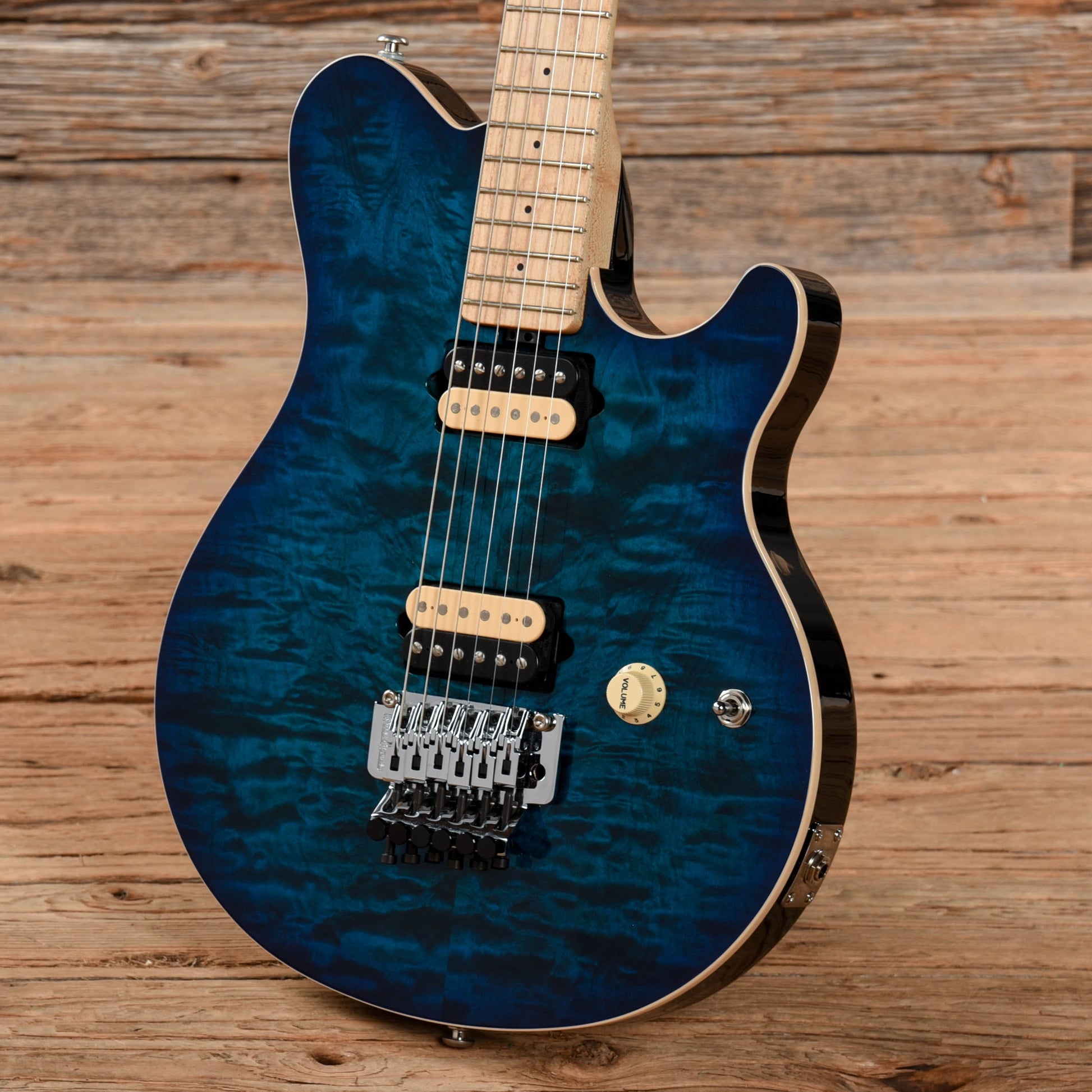 Music Man Axis Balboa Blue Quilt 2018 Electric Guitars / Solid Body