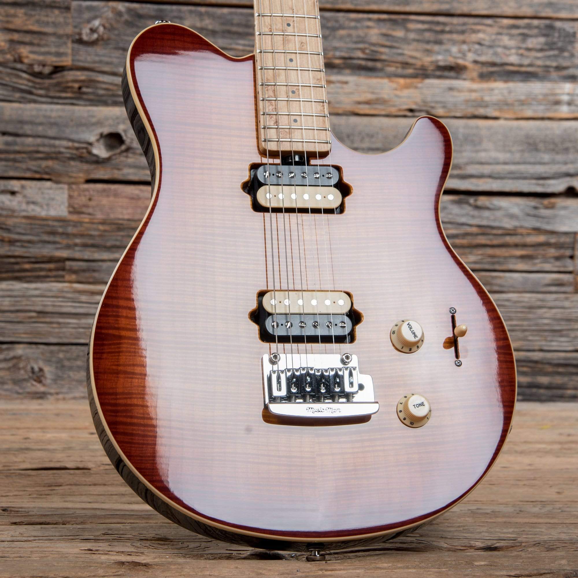 Music Man Axis Super Sport Sunburst 2005 Electric Guitars / Solid Body