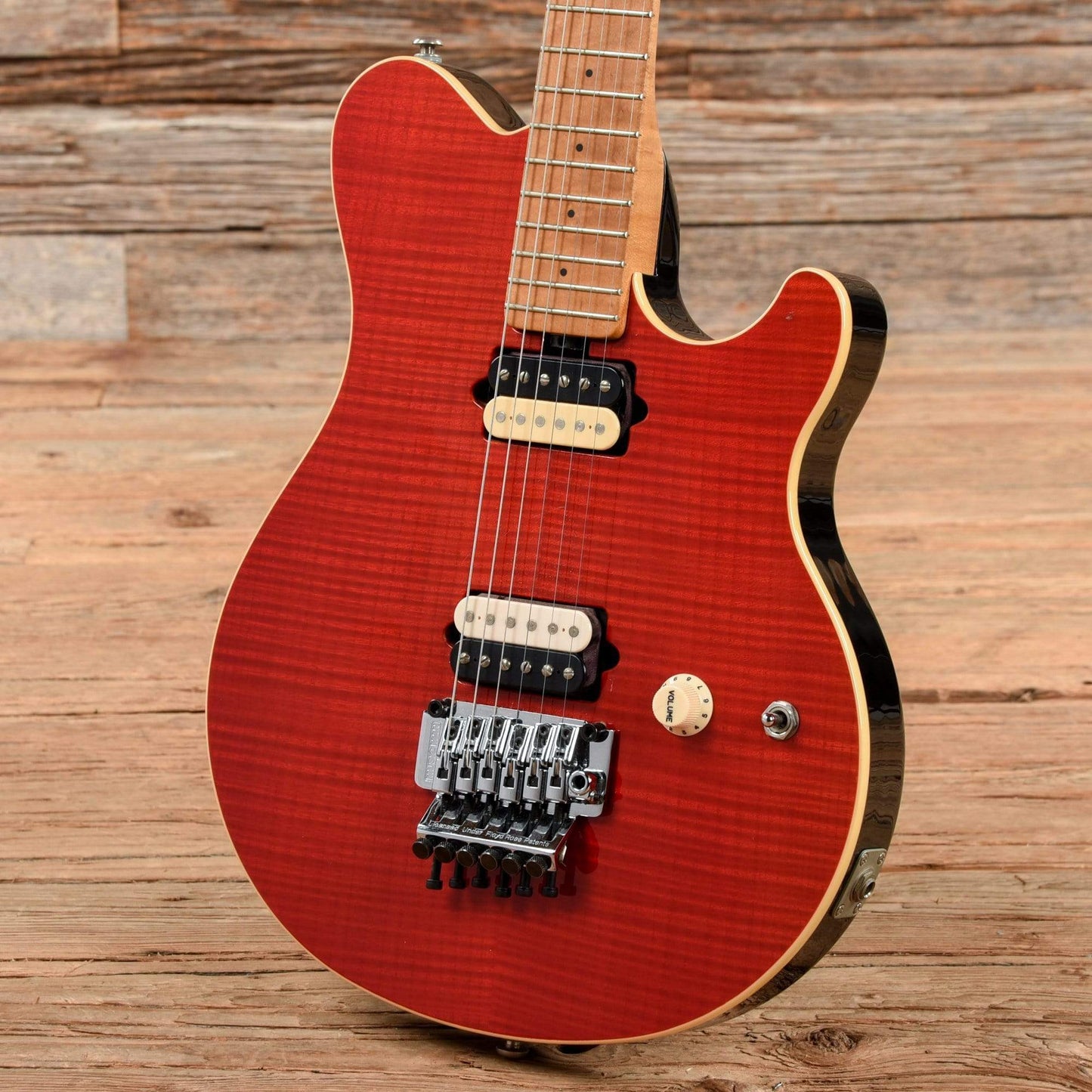 Music Man Axis Trans Red 2000 Electric Guitars / Solid Body