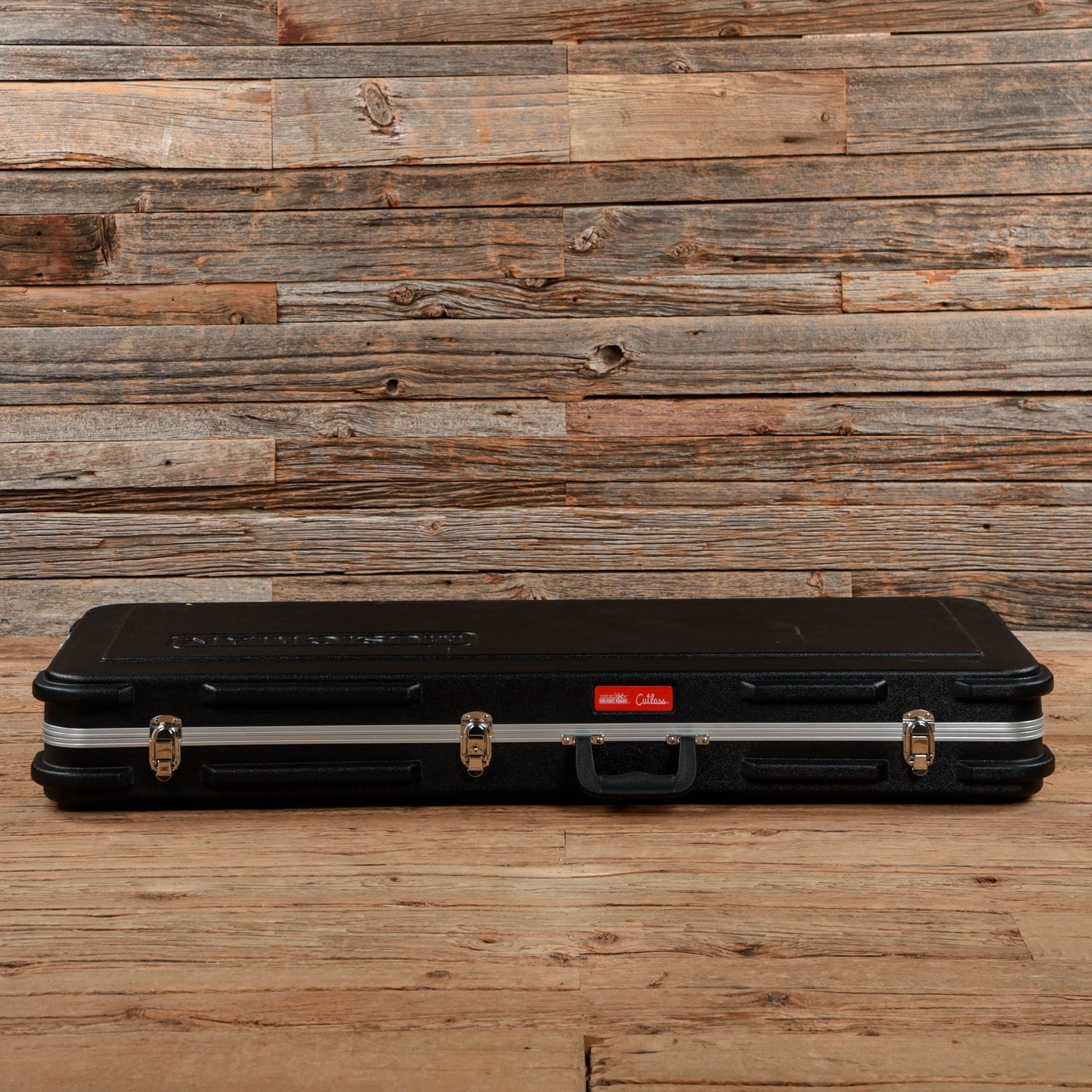 Music Man Cutlass RS HSS Ivory White 2018 Electric Guitars / Solid Body