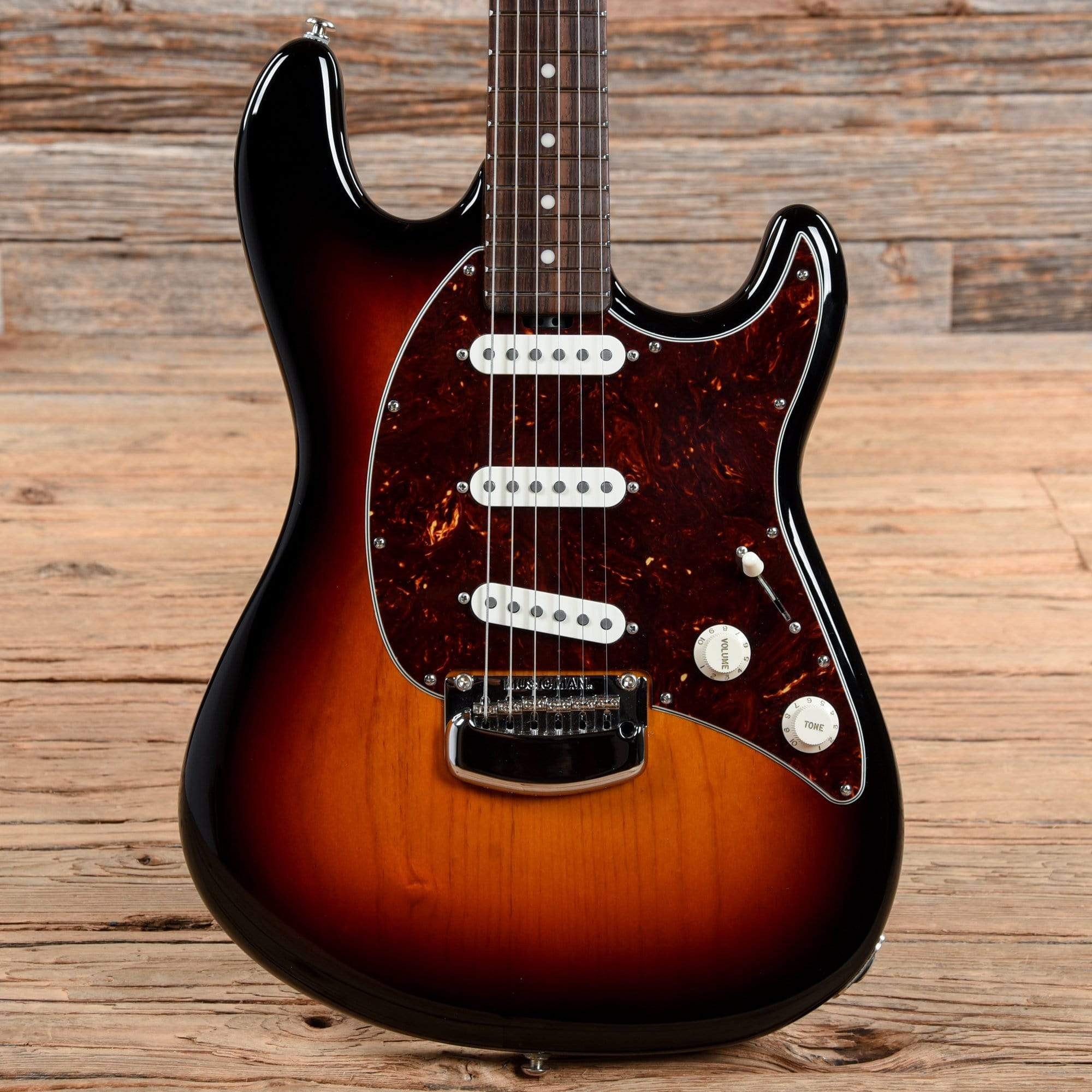 Music Man Cutlass SSS Vintage Sunburst 2016 Electric Guitars / Solid Body