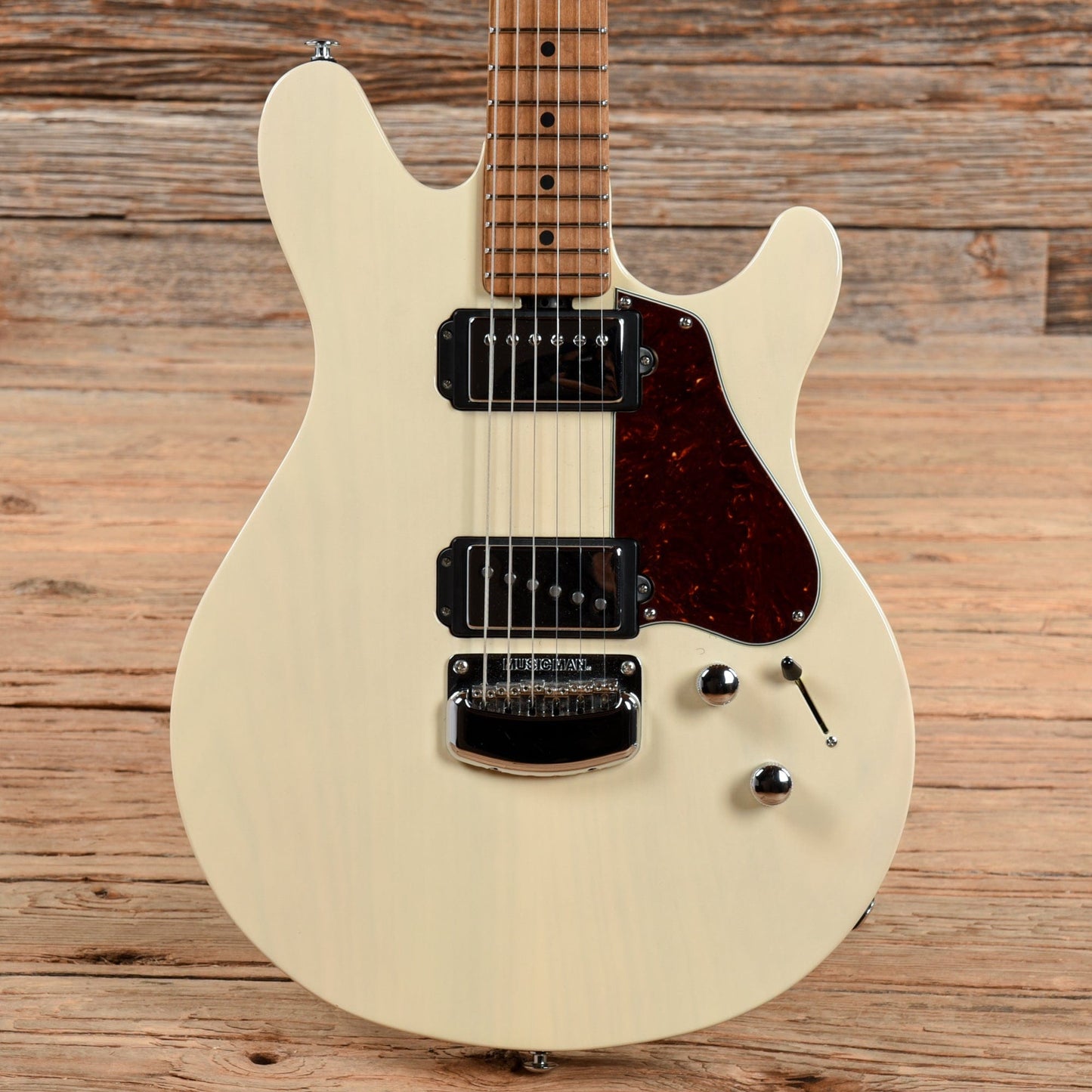 Music Man James Valentine Signature Trans Buttermilk 2017 Electric Guitars / Solid Body