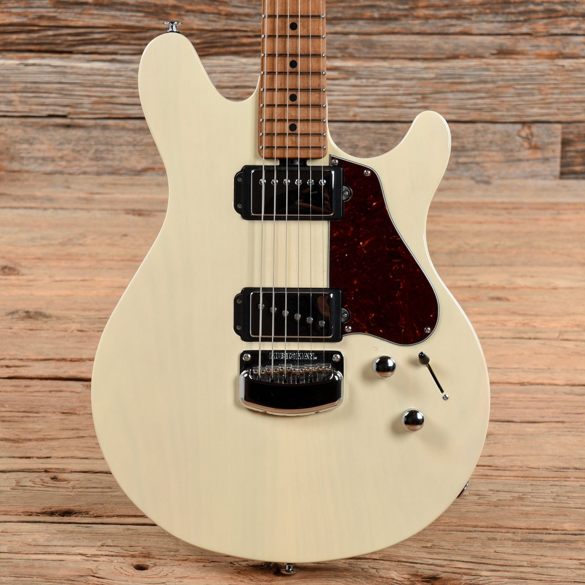 Music Man James Valentine Signature Trans Buttermilk 2017 Electric Guitars / Solid Body