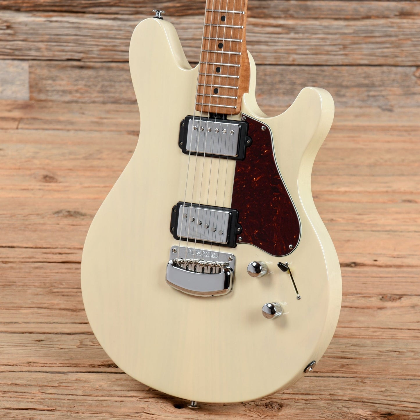 Music Man James Valentine Signature Trans Buttermilk 2017 Electric Guitars / Solid Body