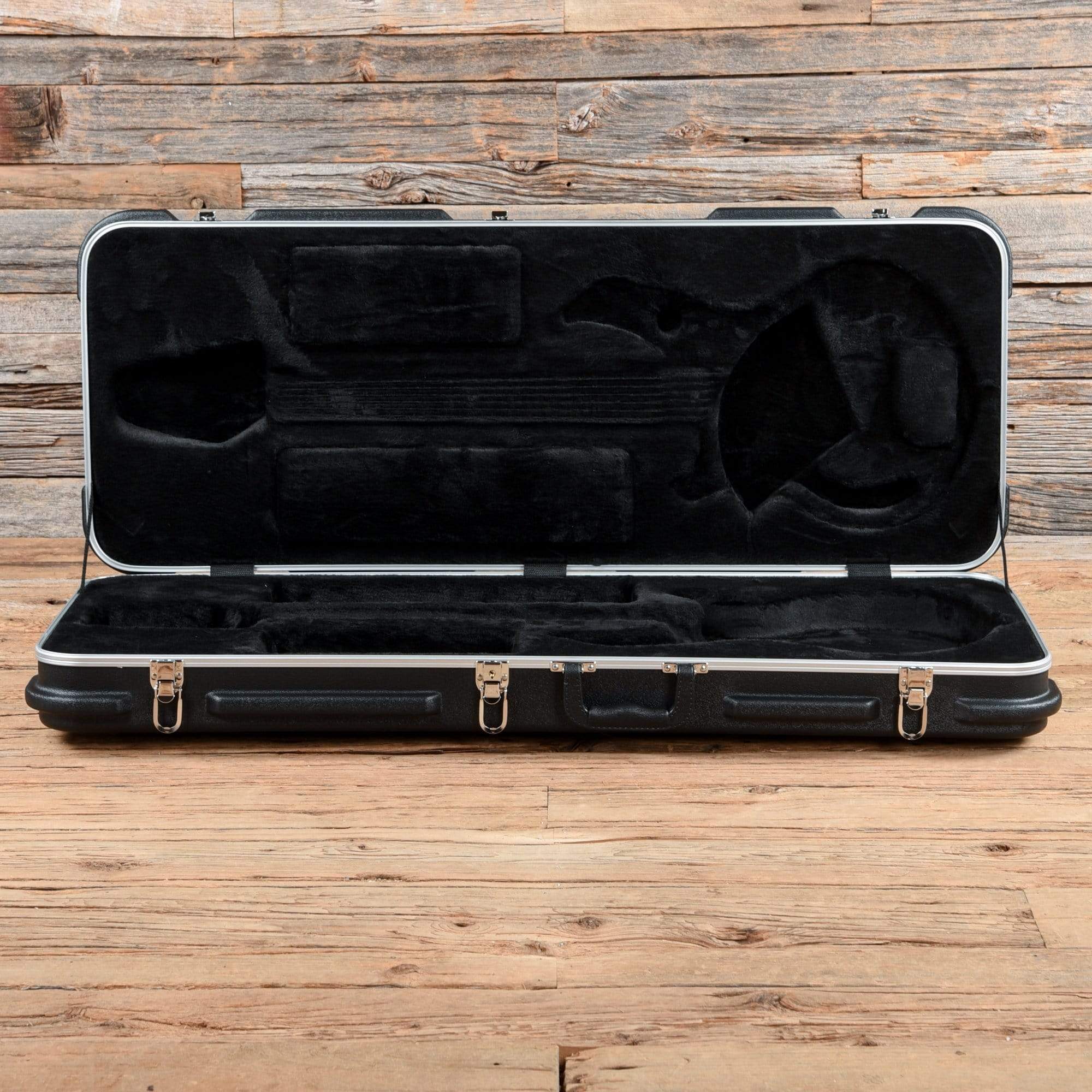 Music Man John Petrucci Signature Monarchy Majesty 6 Majestic Purple 2017 Electric Guitars / Solid Body