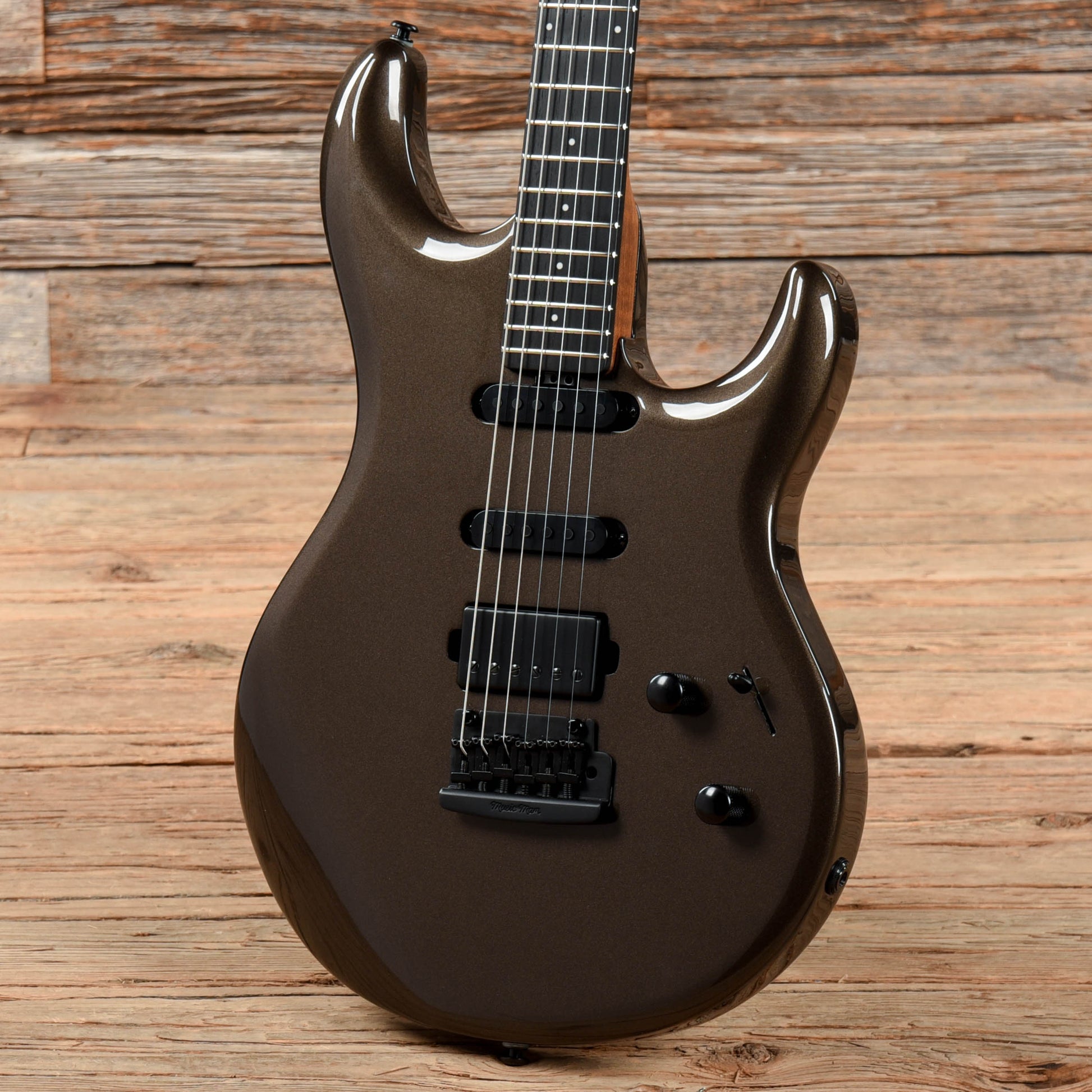 Music Man Luke III HSS Olive Pearl 2022 Electric Guitars / Solid Body