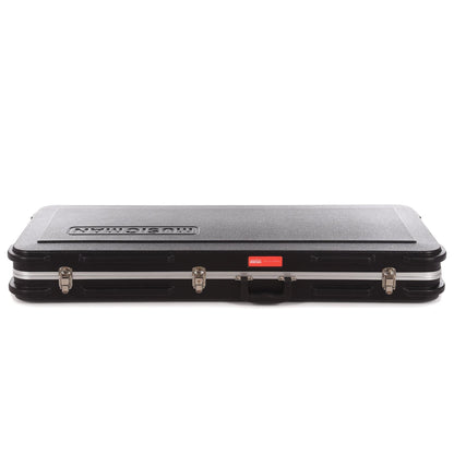 Music Man Signature Hunter Hayes Cutlass Guitar Lake Tahoe Blue w/Roasted Figured Maple Neck Electric Guitars / Solid Body