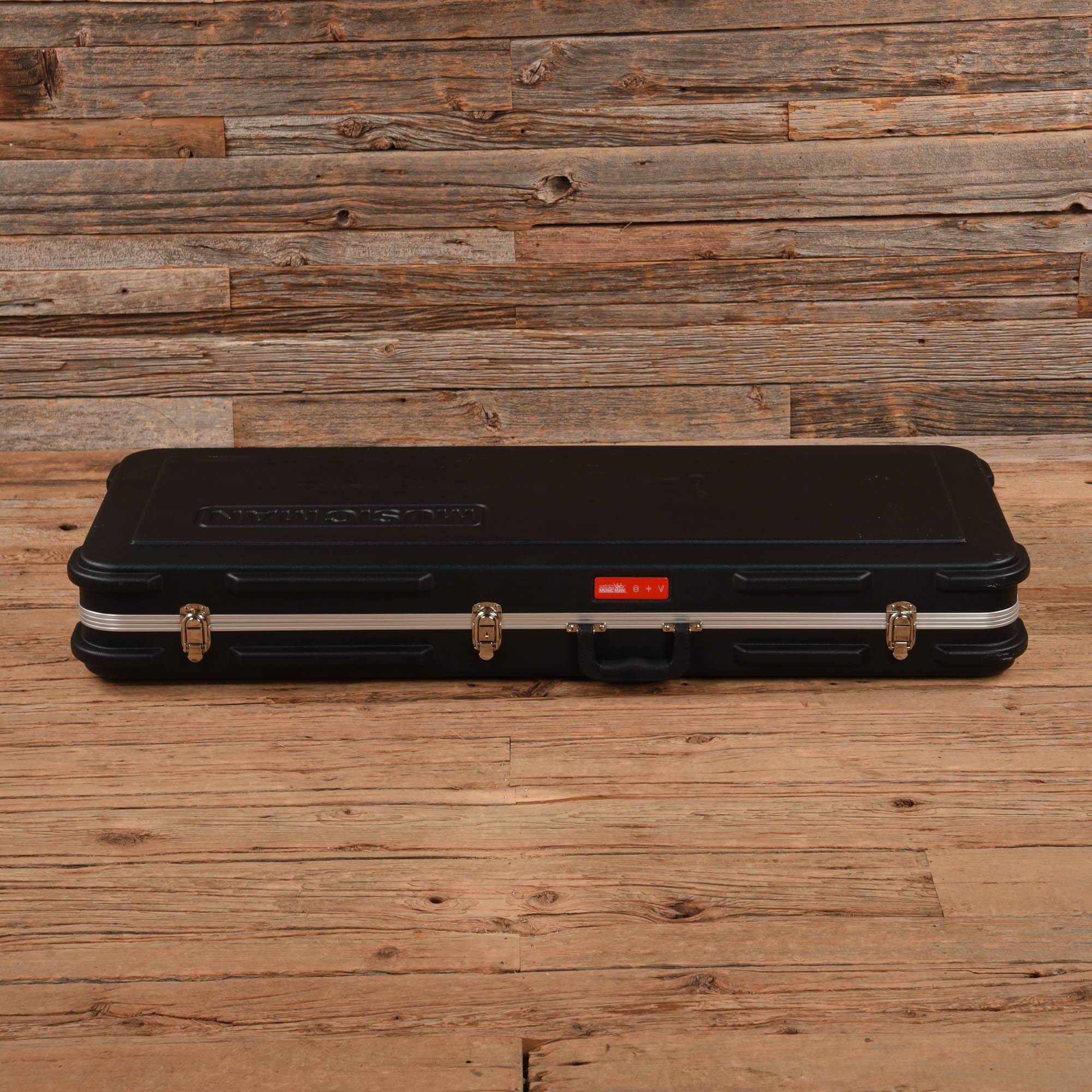 Music Man St. Vincent Signature Goldie Gold 2021 Electric Guitars / Solid Body