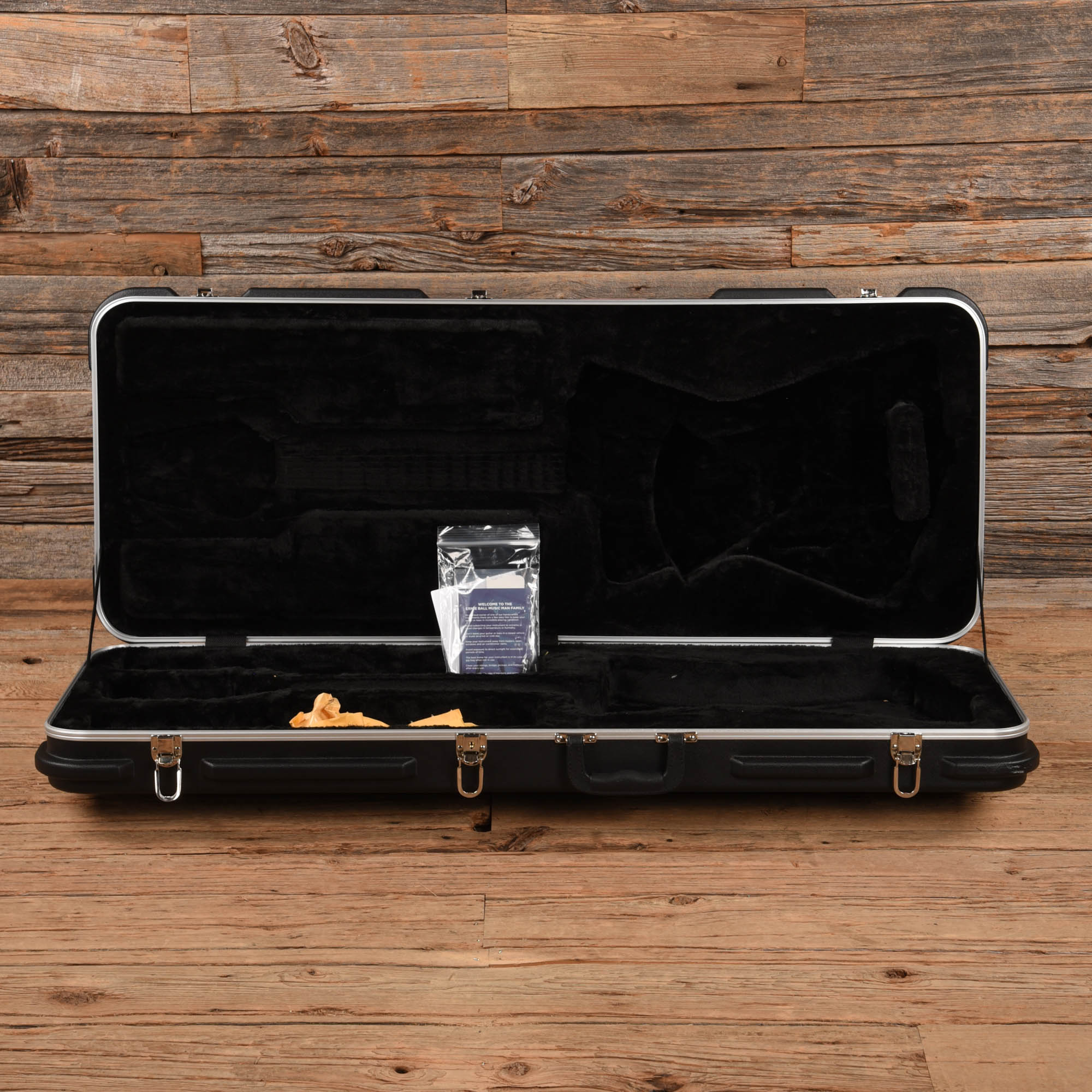 Music Man St. Vincent Signature Goldie Gold 2021 Electric Guitars / Solid Body