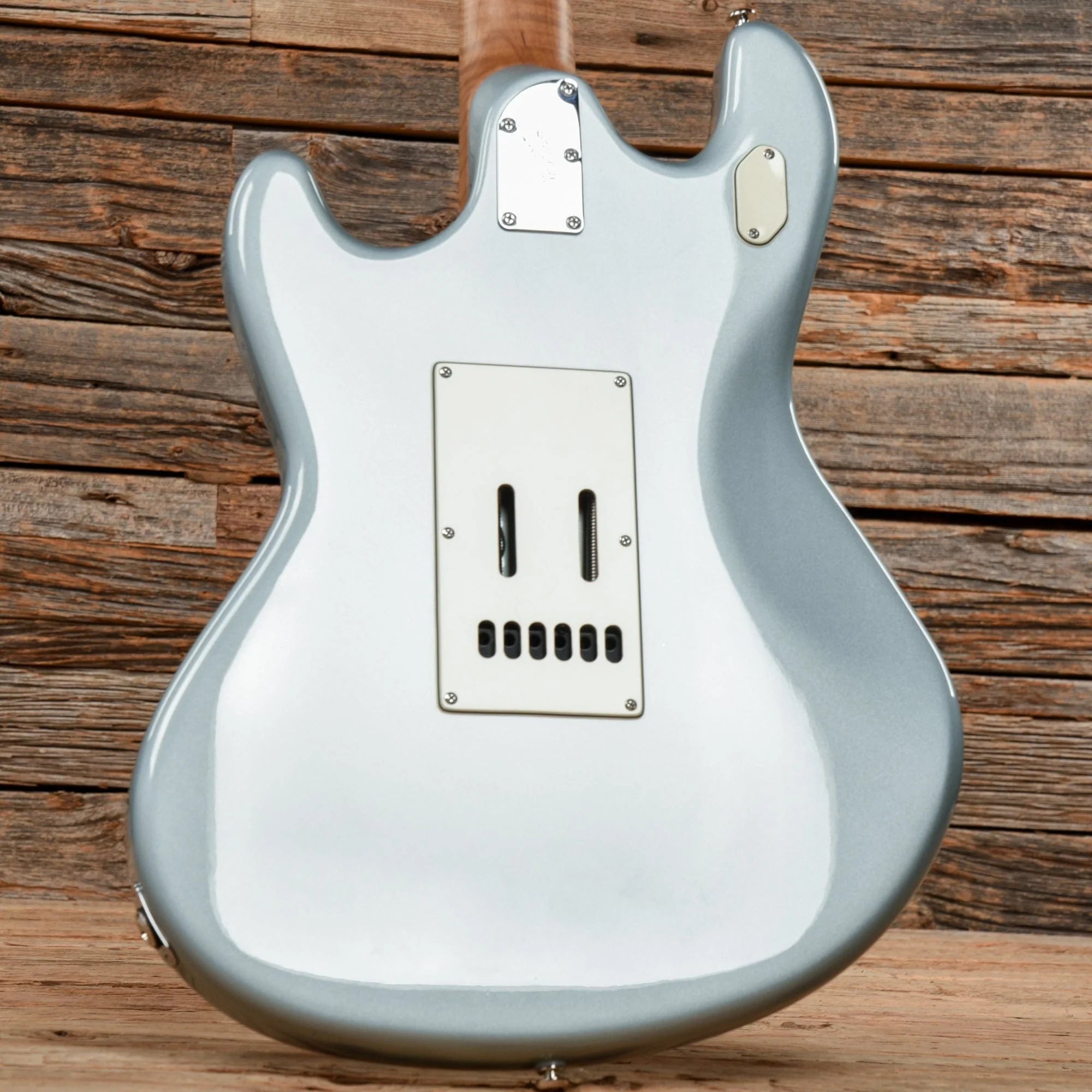 Music Man StingRay Guitar RS Firemist Silver 2019 Electric Guitars / Solid Body