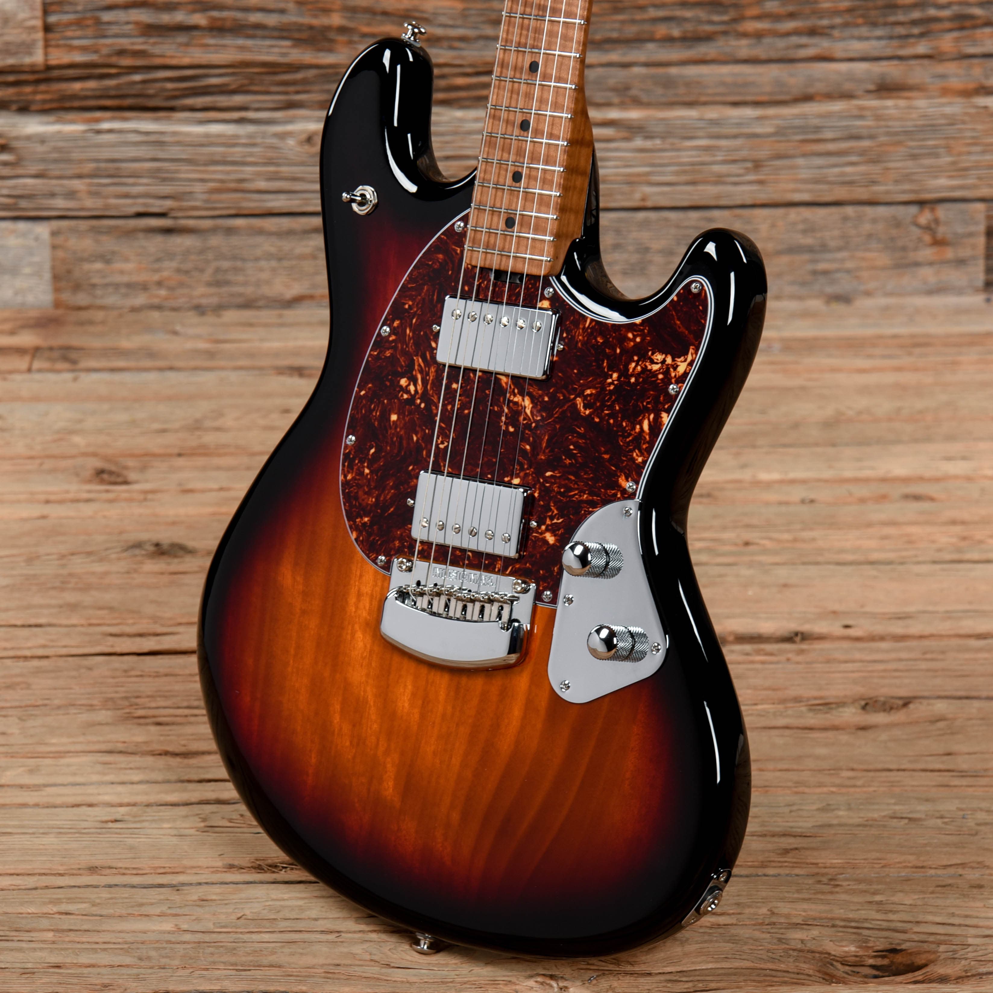 Music Man StingRay Guitar RS Vintage Sunburst 2019 Electric Guitars / Solid Body
