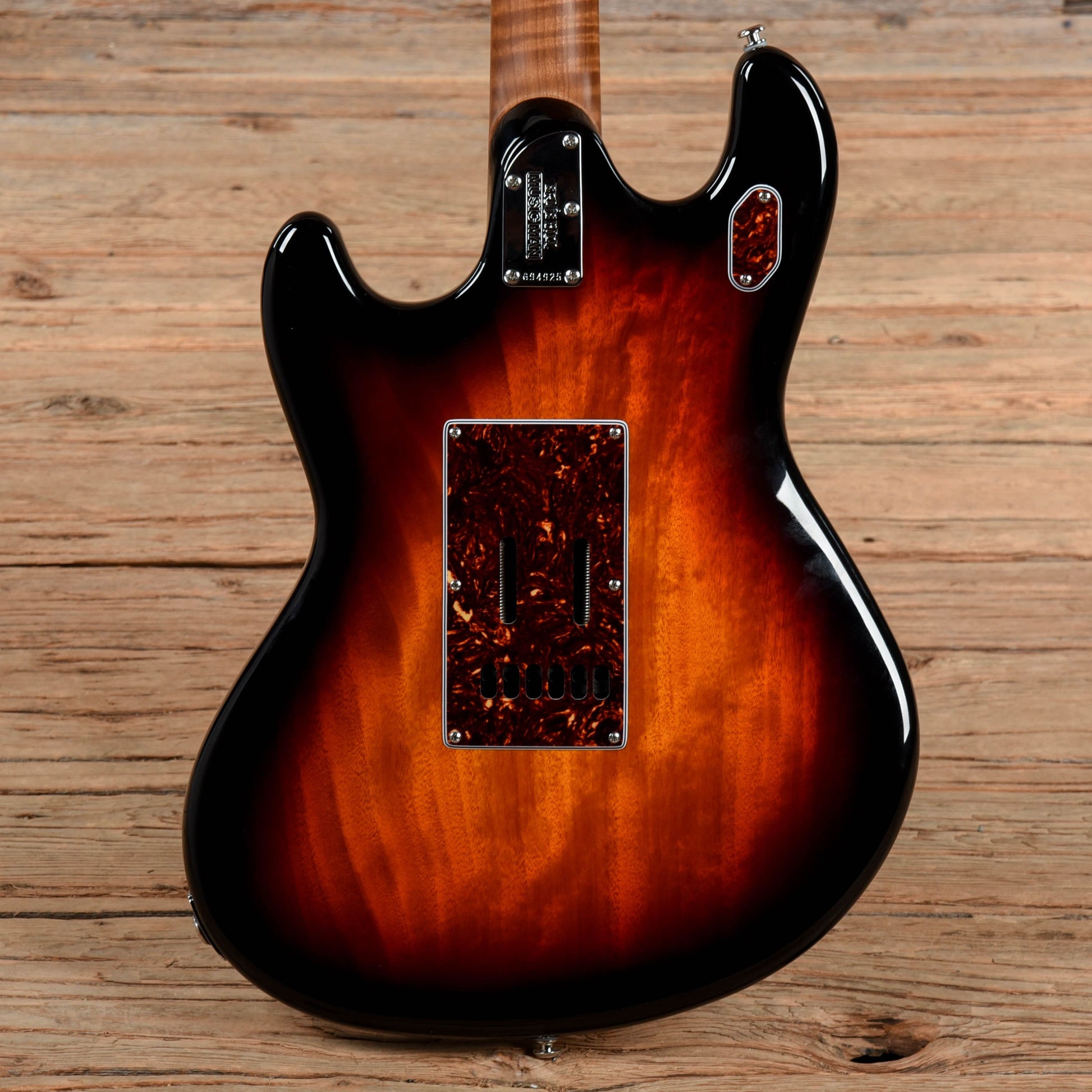 Music Man StingRay Guitar RS Vintage Sunburst 2019 Electric Guitars / Solid Body