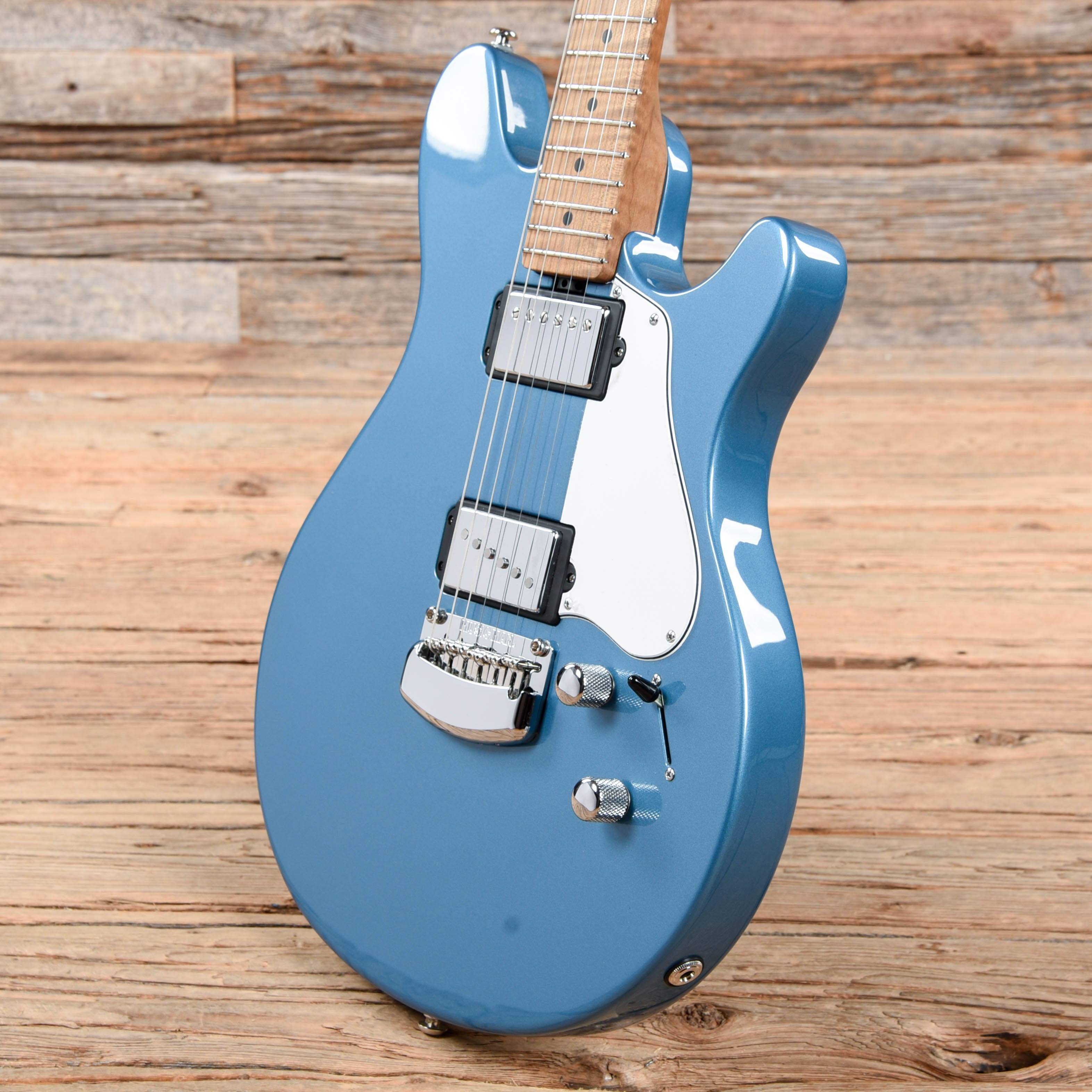 Music Man Valentine Tremolo w/Roasted Maple Neck Toluca Lake Blue 2018 Electric Guitars / Solid Body