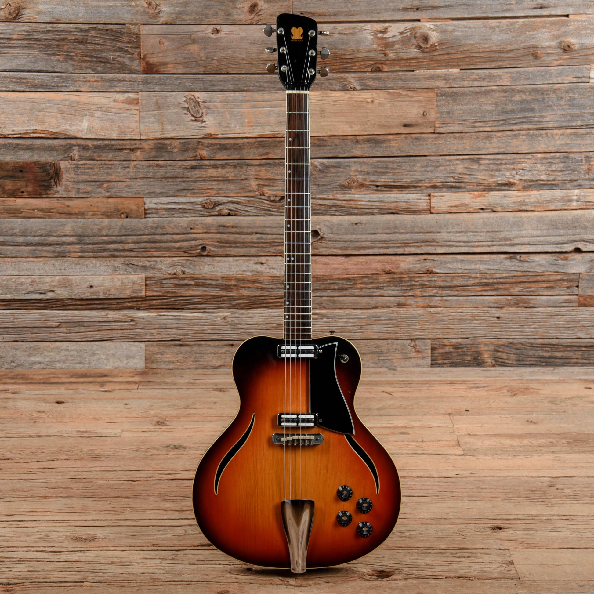 Musicraft Messenger Sunburst 1967 Electric Guitars / Semi-Hollow