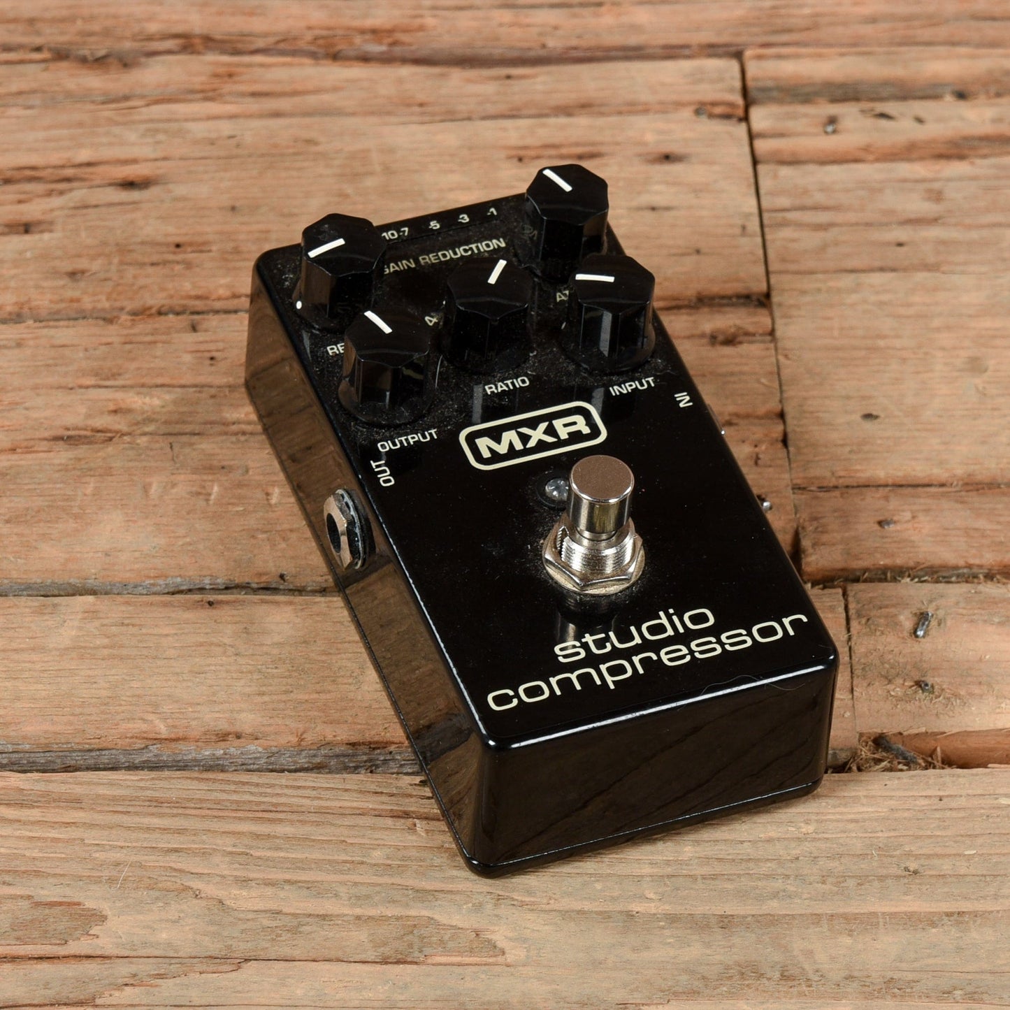 MXR M76 Studio Compressor Effects and Pedals / Chorus and Vibrato