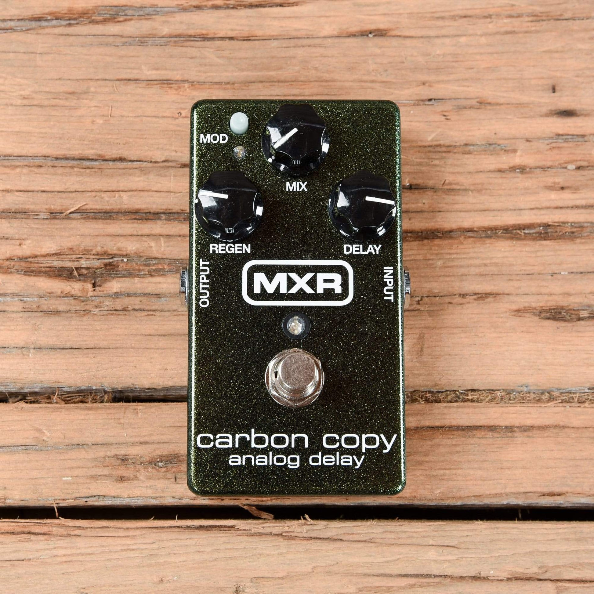 MXR M169 Carbon Copy Analog Delay Effects and Pedals / Delay